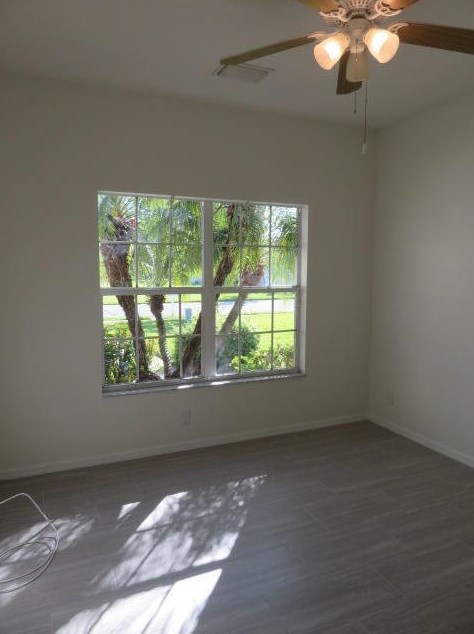 258 Sw Manatee Springs Way, Fort Pierce, FL 34986