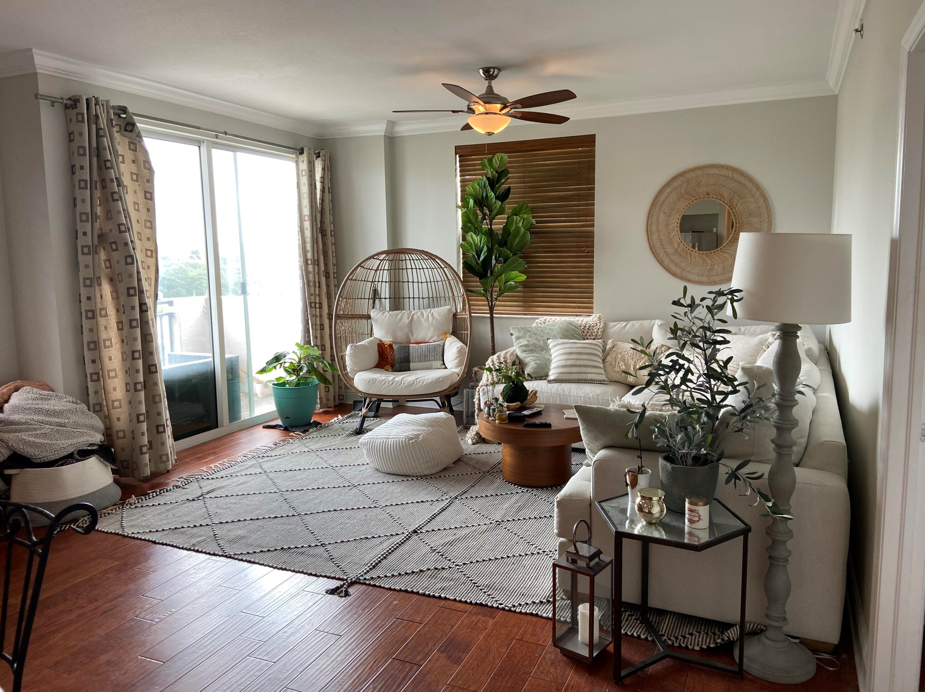 616 Clearwater Park Rd #512, West Palm Beach, FL 33401