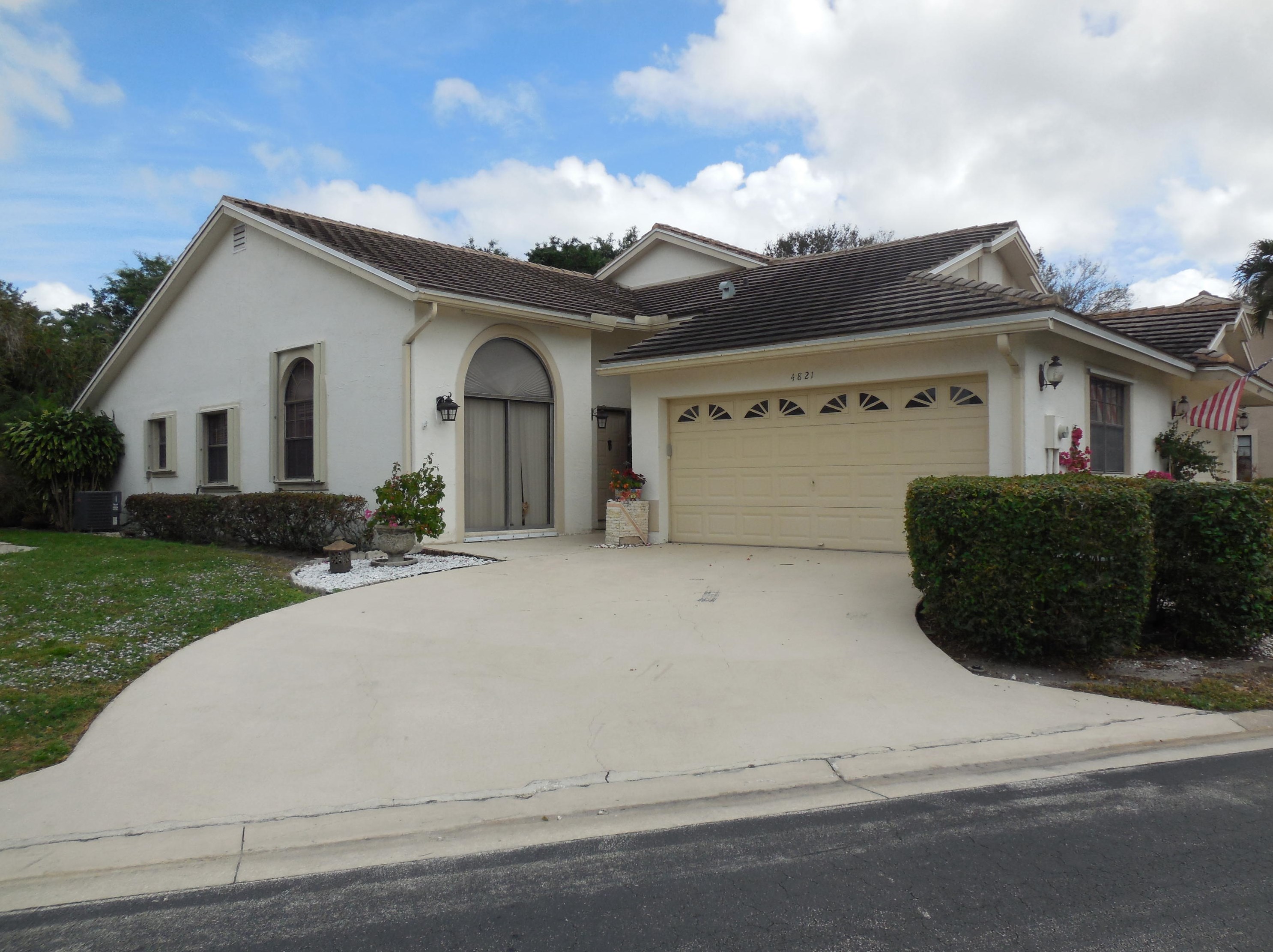 4821 Brighton Lakes Blvd, Boynton Beach, FL 33436