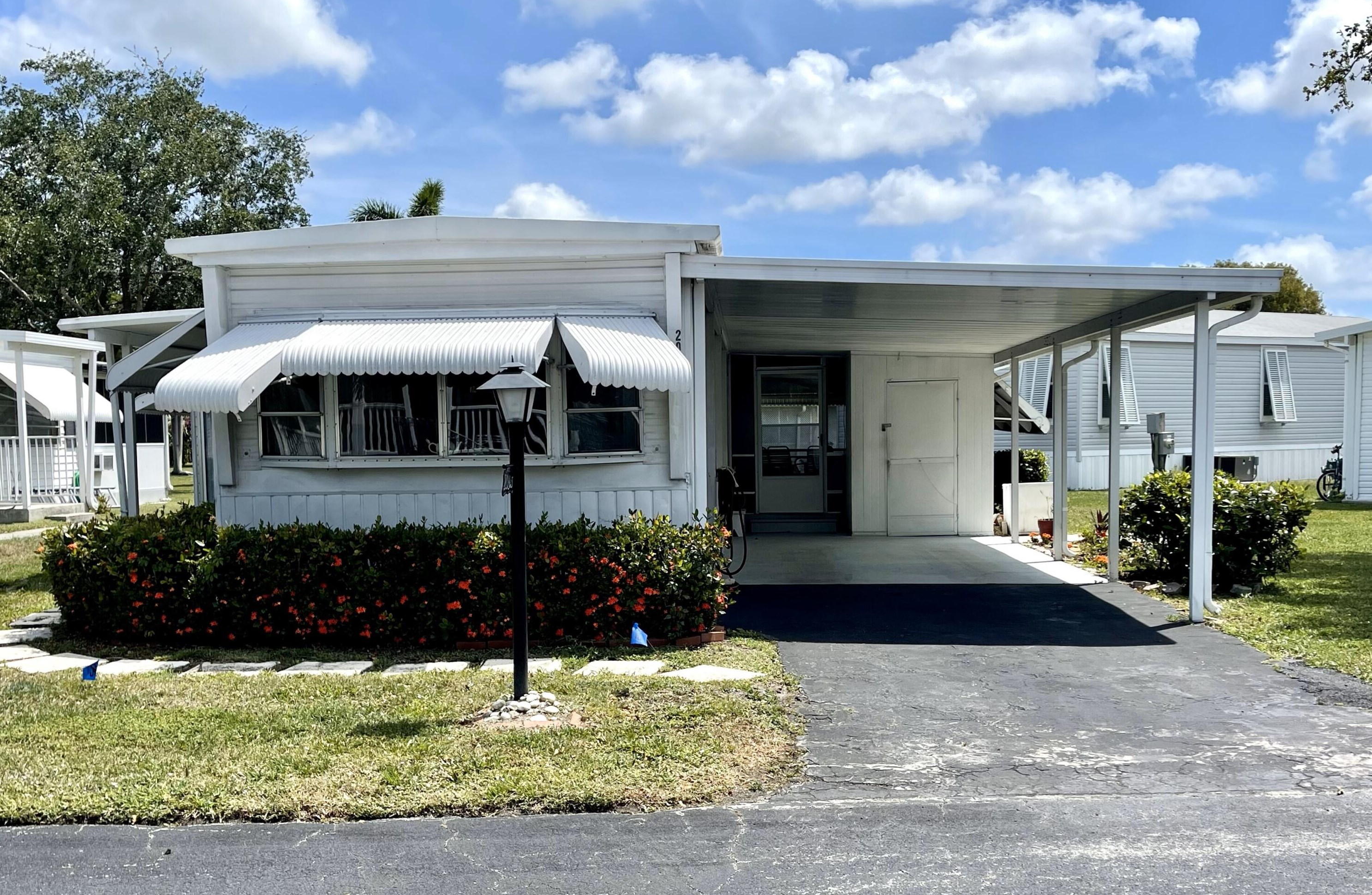 20863 Sunrise Dr, Boca Raton, FL 33433-1508