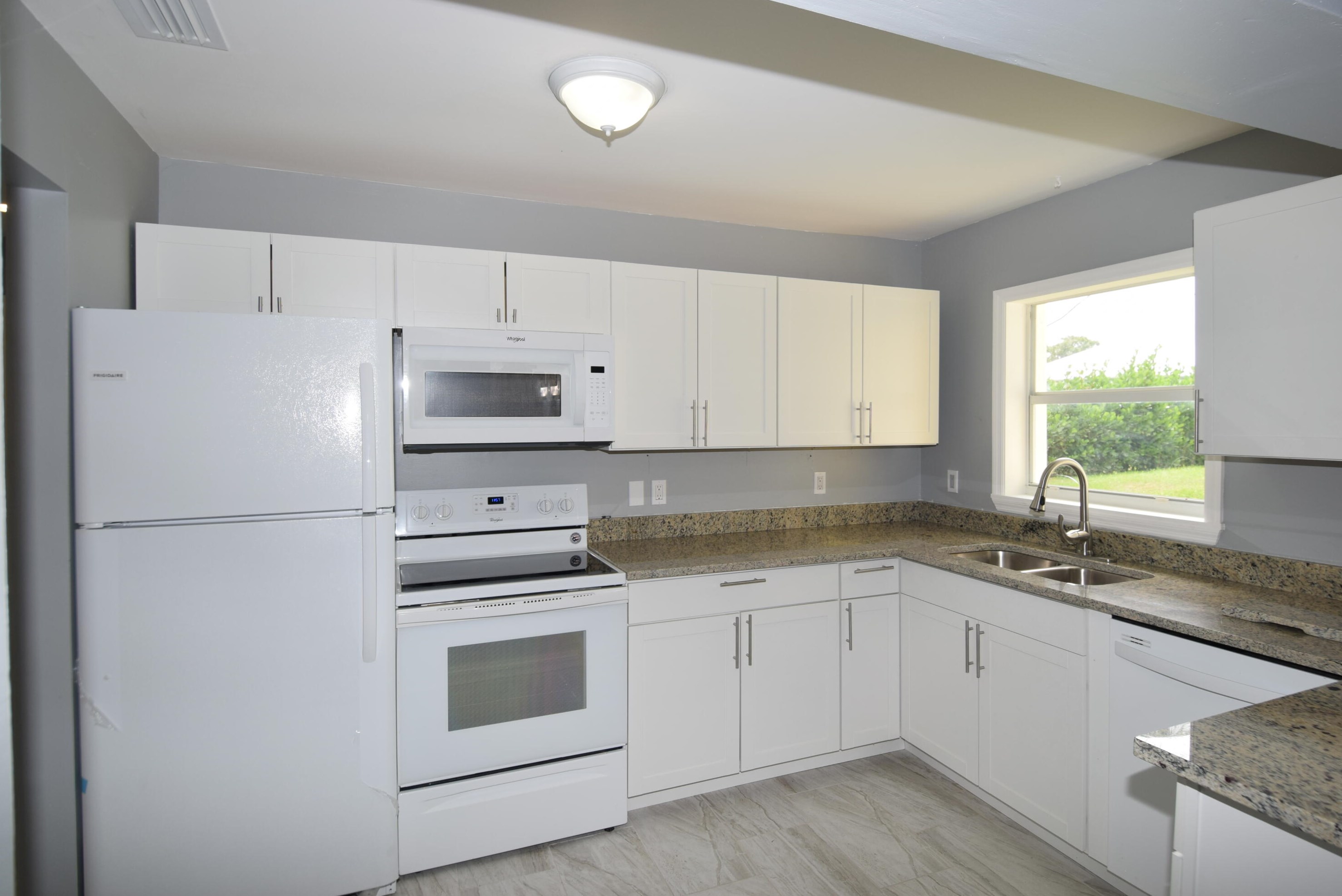 976 Sw 34th Ter, Palm City, FL 34990