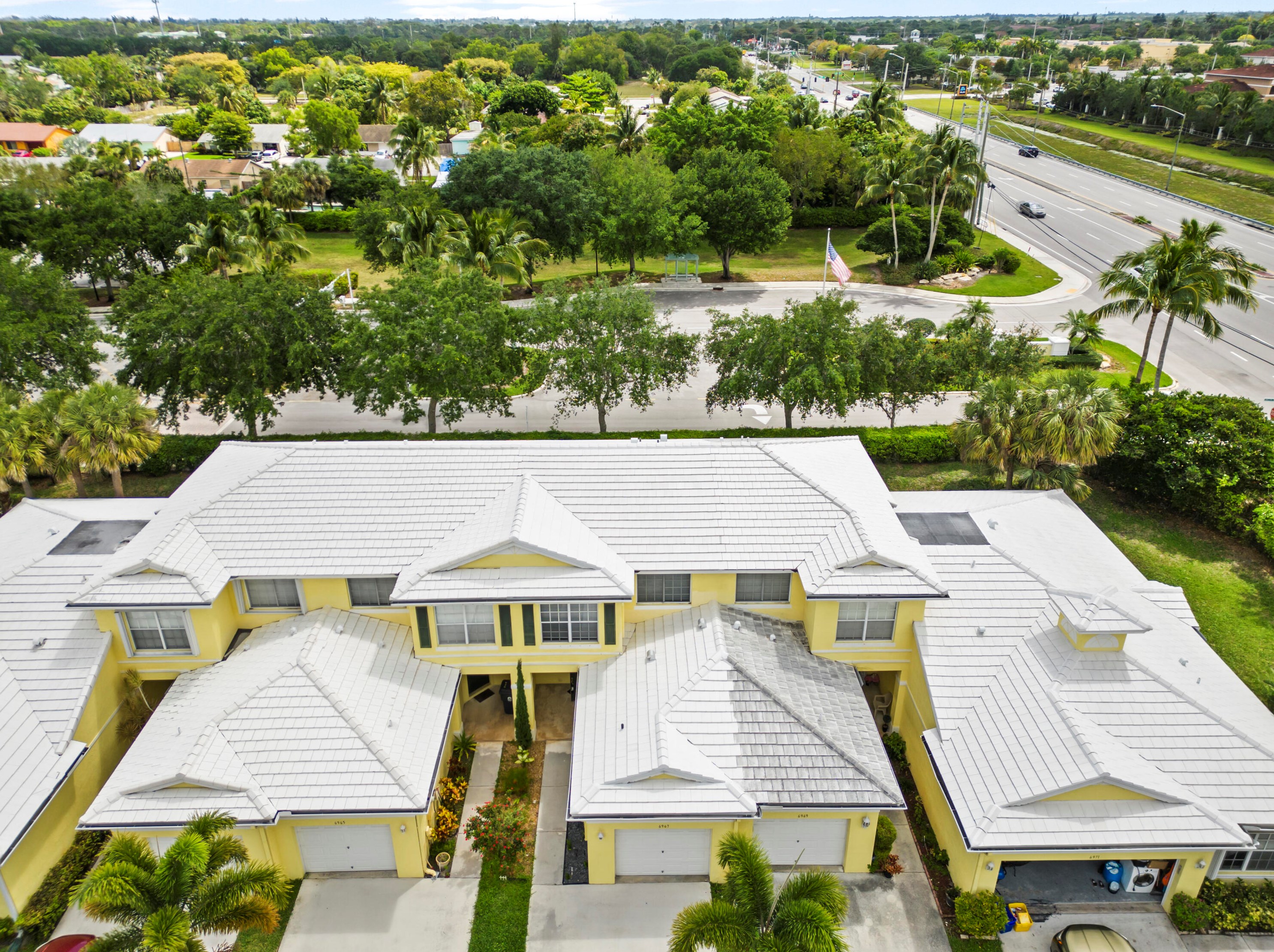 6967 Blue Skies Dr, Lake Worth, FL 33463