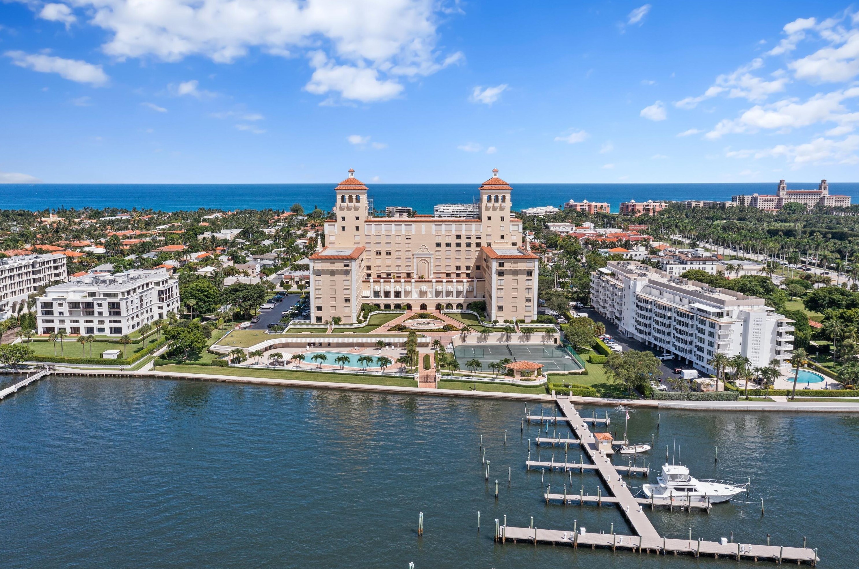 150 Bradley Pl #615-b, Palm Beach, FL