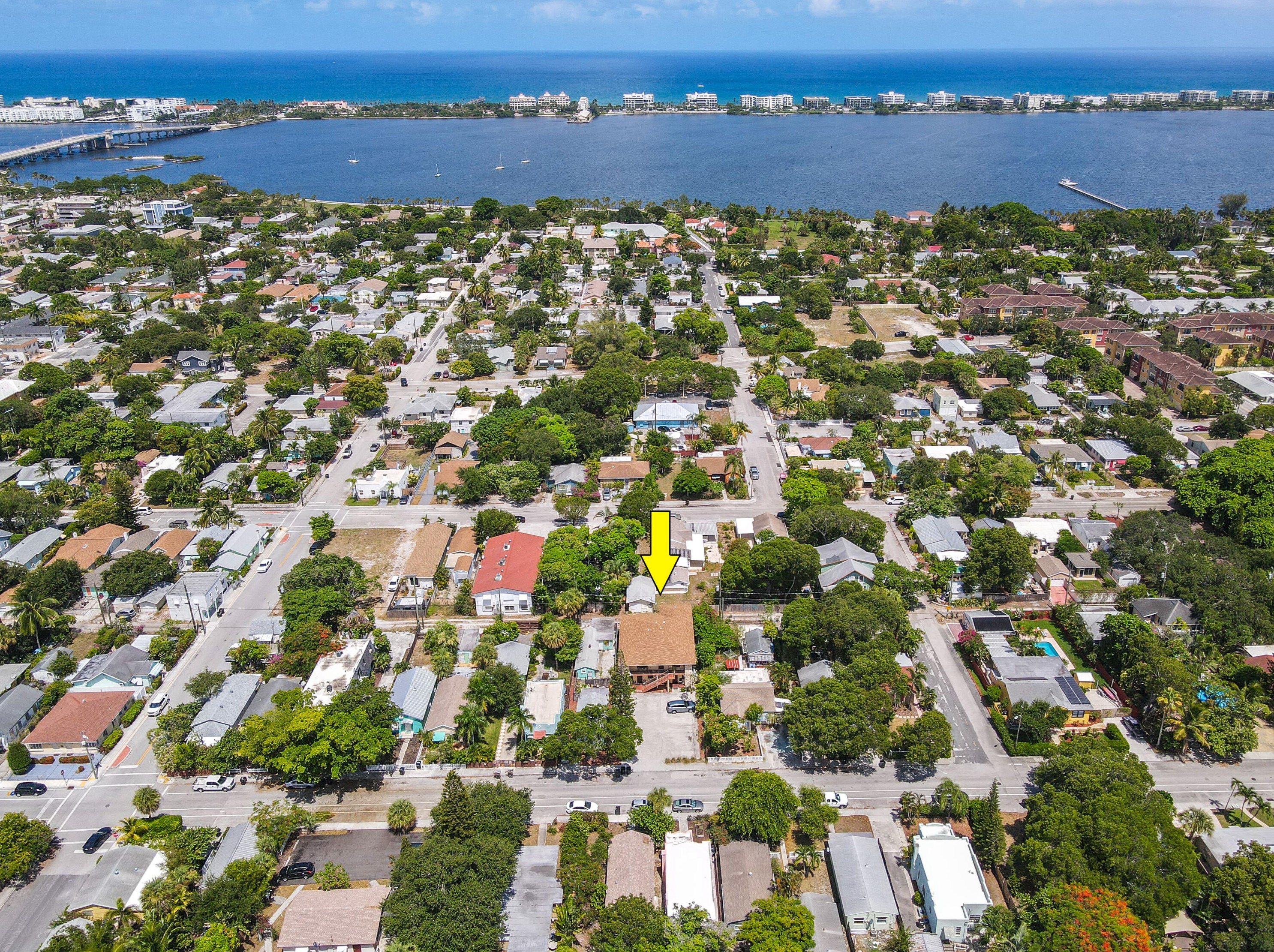 422 S L St #1, Lake Worth, FL 33460