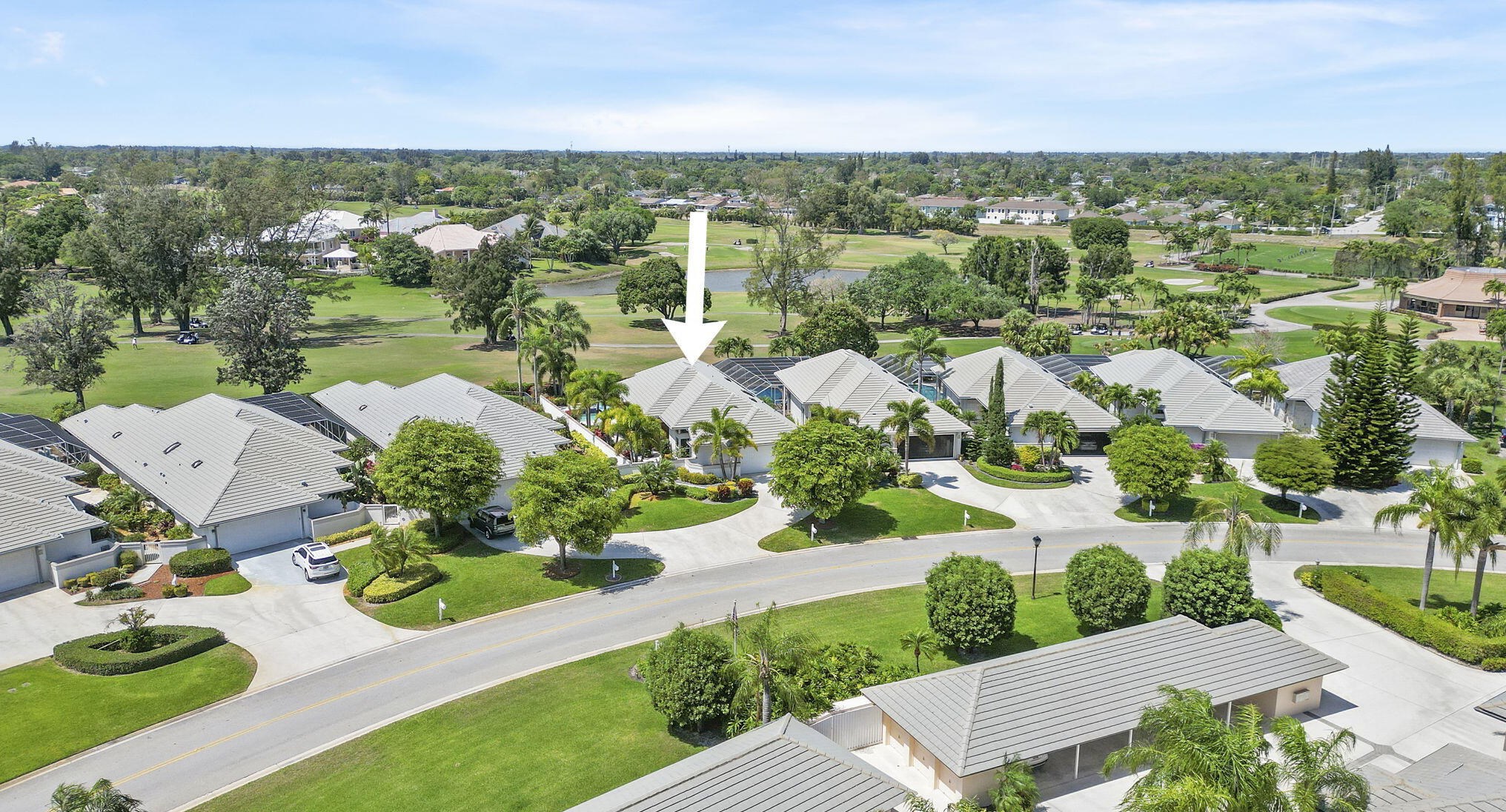 189 Orange Tree Dr, Lake Worth FL 33462-1129 exterior