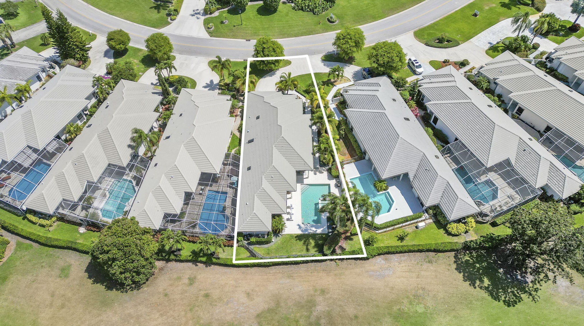 189 Orange Tree Dr, Lake Worth FL 33462-1129 exterior