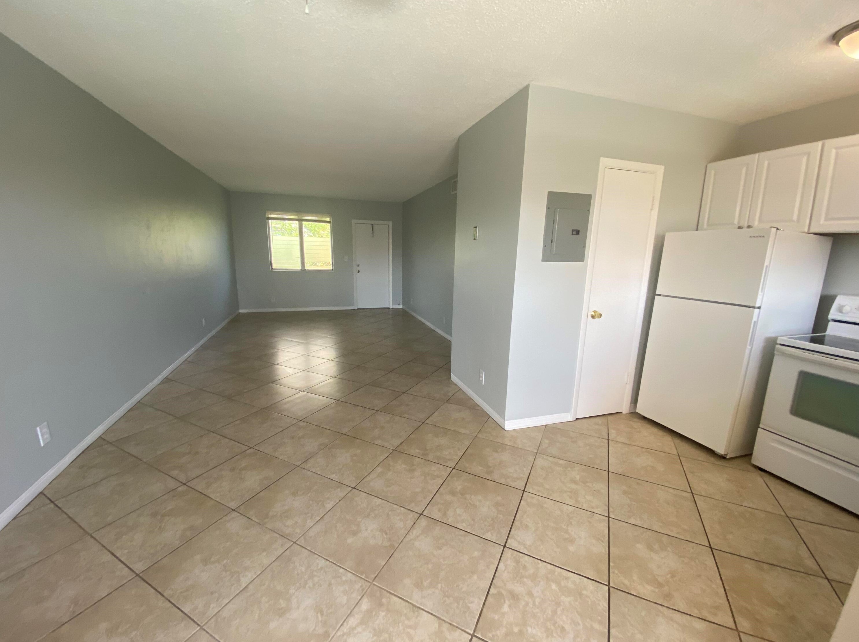 5400 N Flagler Dr Apt C13, West Palm Beach, FL 33407