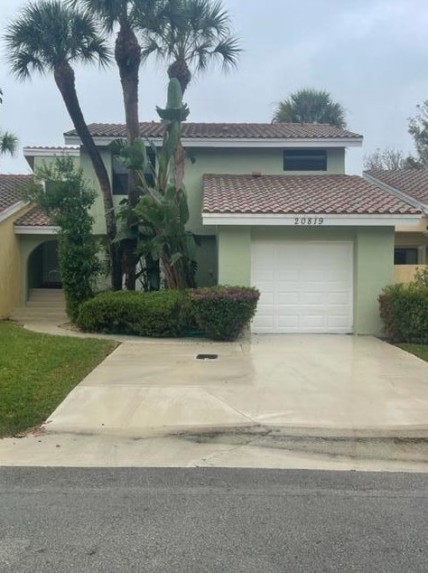 20819 Via Madeira Dr, Boca Raton, FL 33433