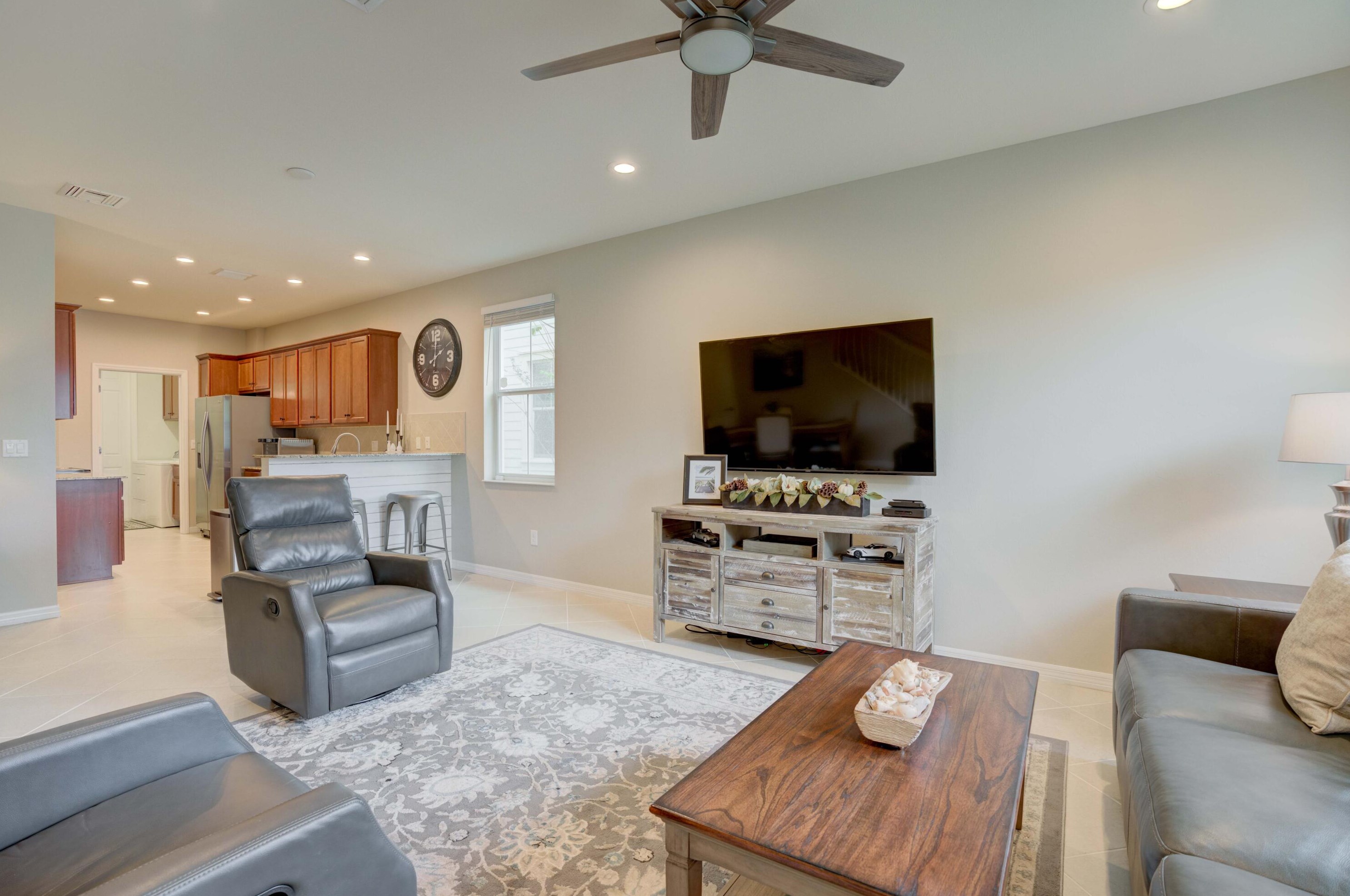 1249 Islamorada Dr, Jupiter FL  33458-8268 exterior