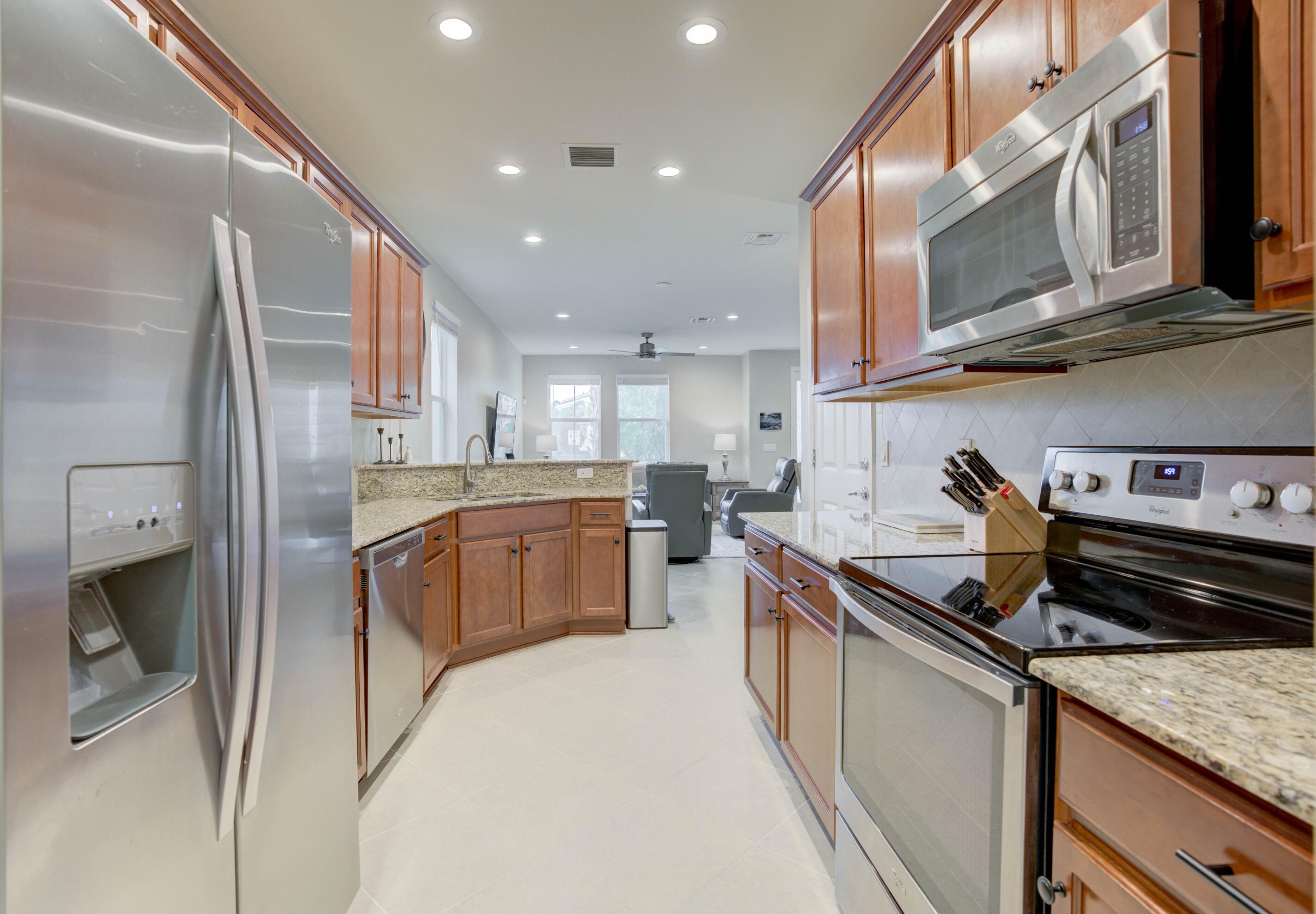 1249 Islamorada Dr, Jupiter FL  33458-8268 exterior