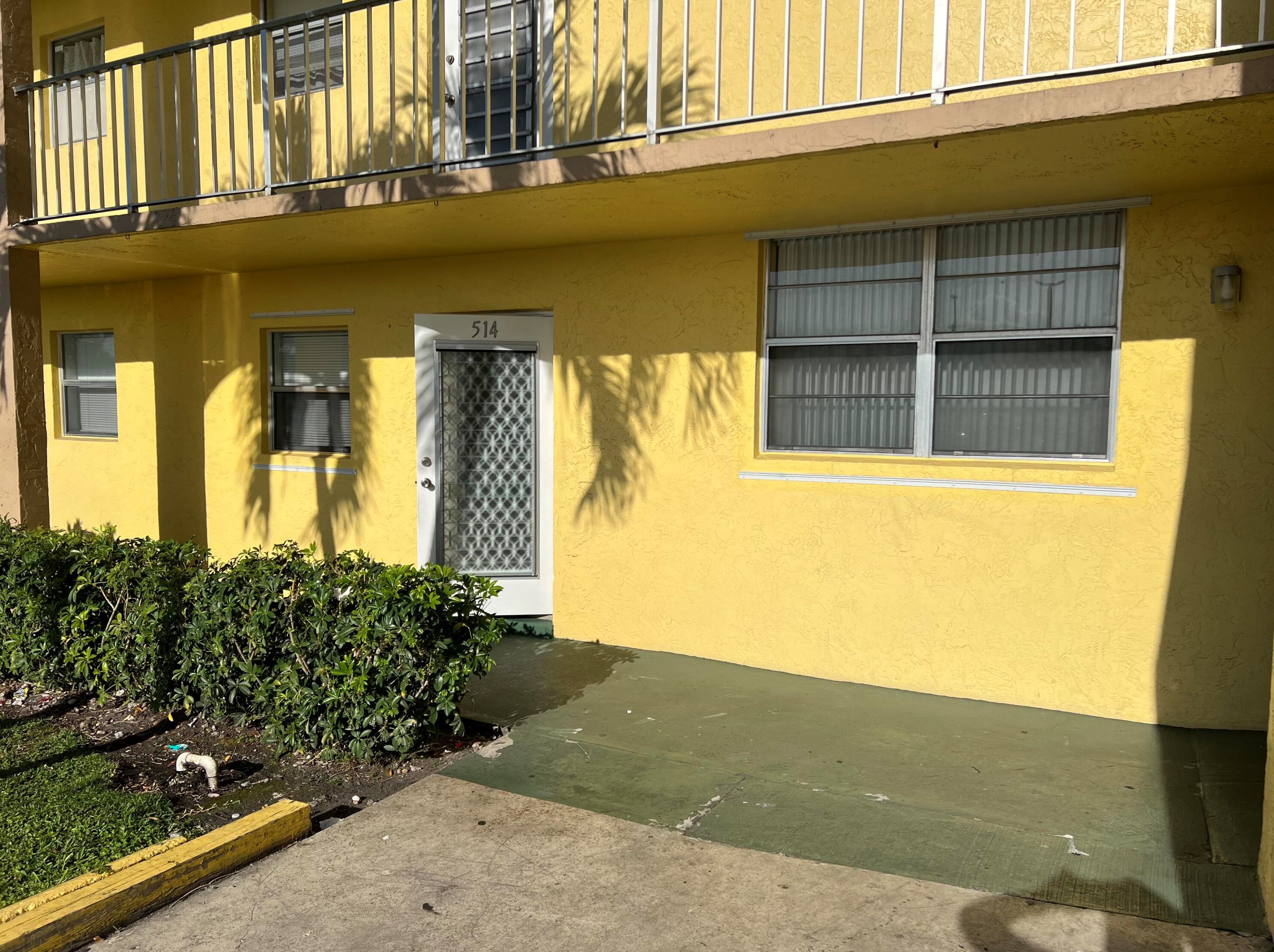 9949 Sandalfoot Blvd #514, Boca Raton, FL 33428