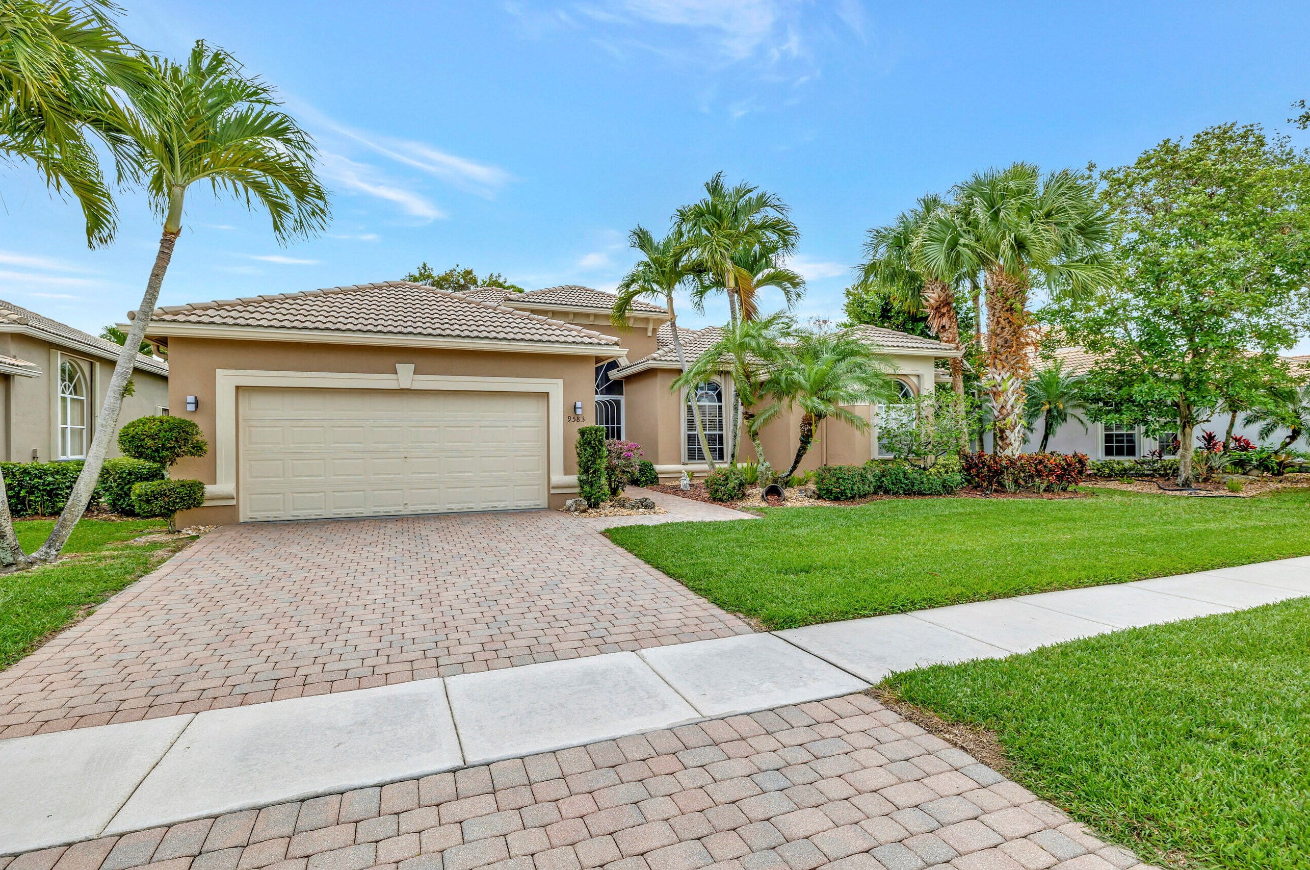 9583 San Vittore St, Lake Worth, FL 33467-6147