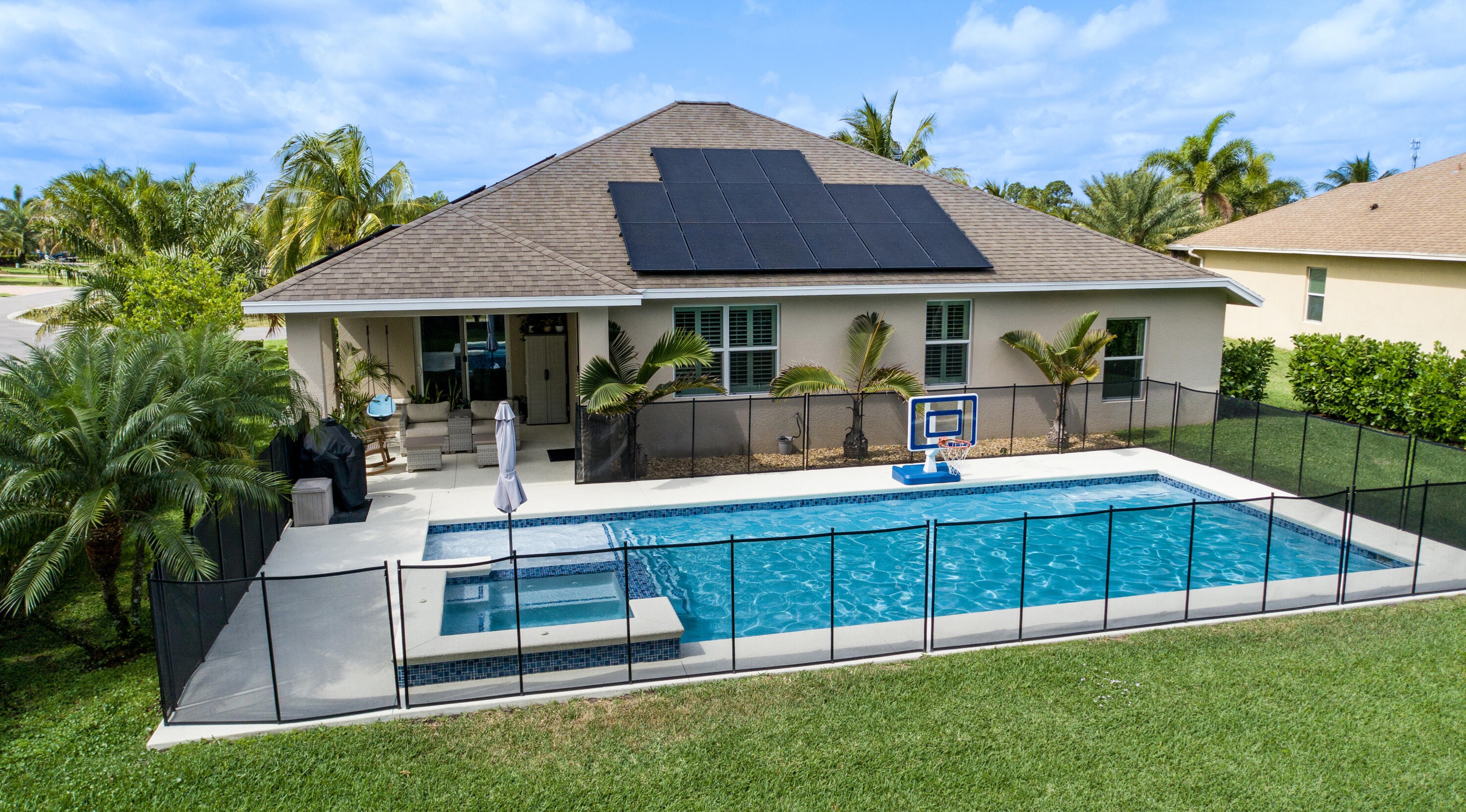 287 Sw Vista Lake Dr, Fort Pierce, FL 34953