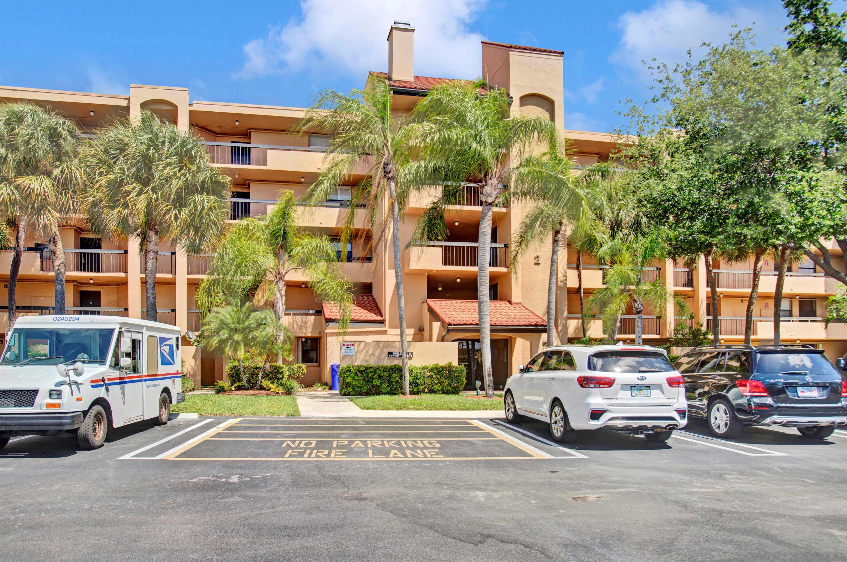955 Dotterel Rd #2104, Delray Beach, FL 33444