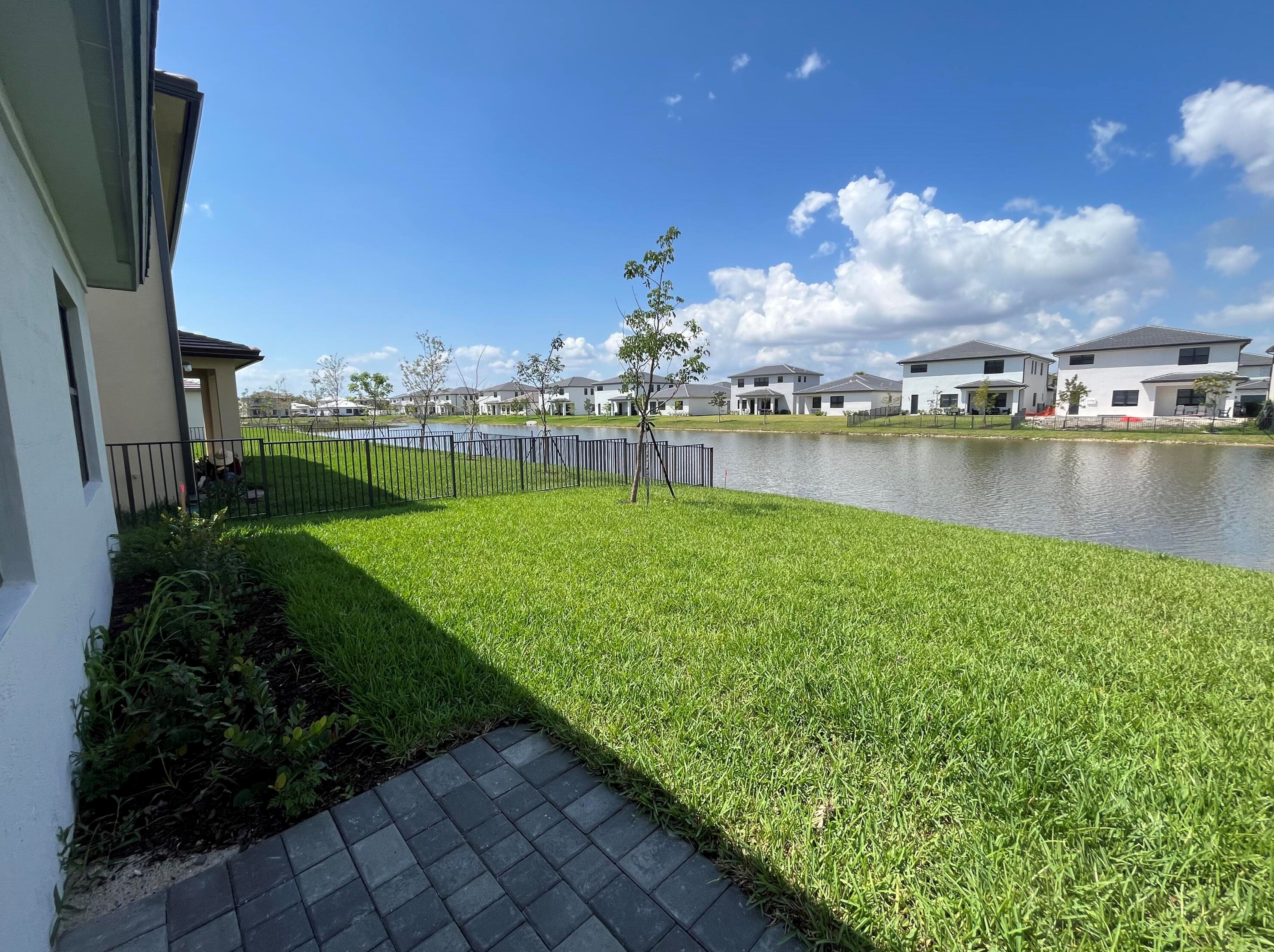 4398 Sw 173rd Ave, Hollywood, FL 33029