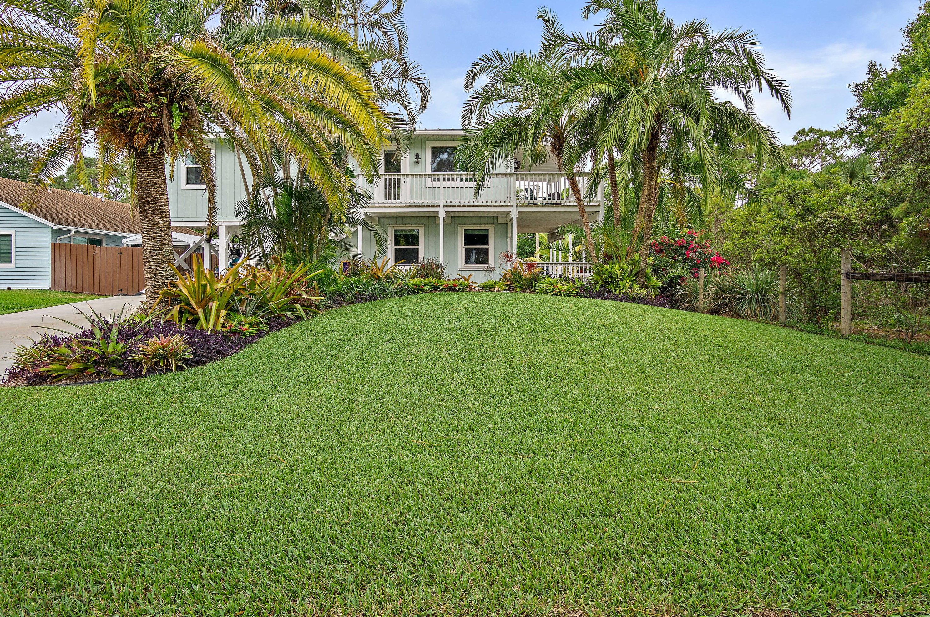 6244 Vista Ave, Stuart, FL 34997-8178