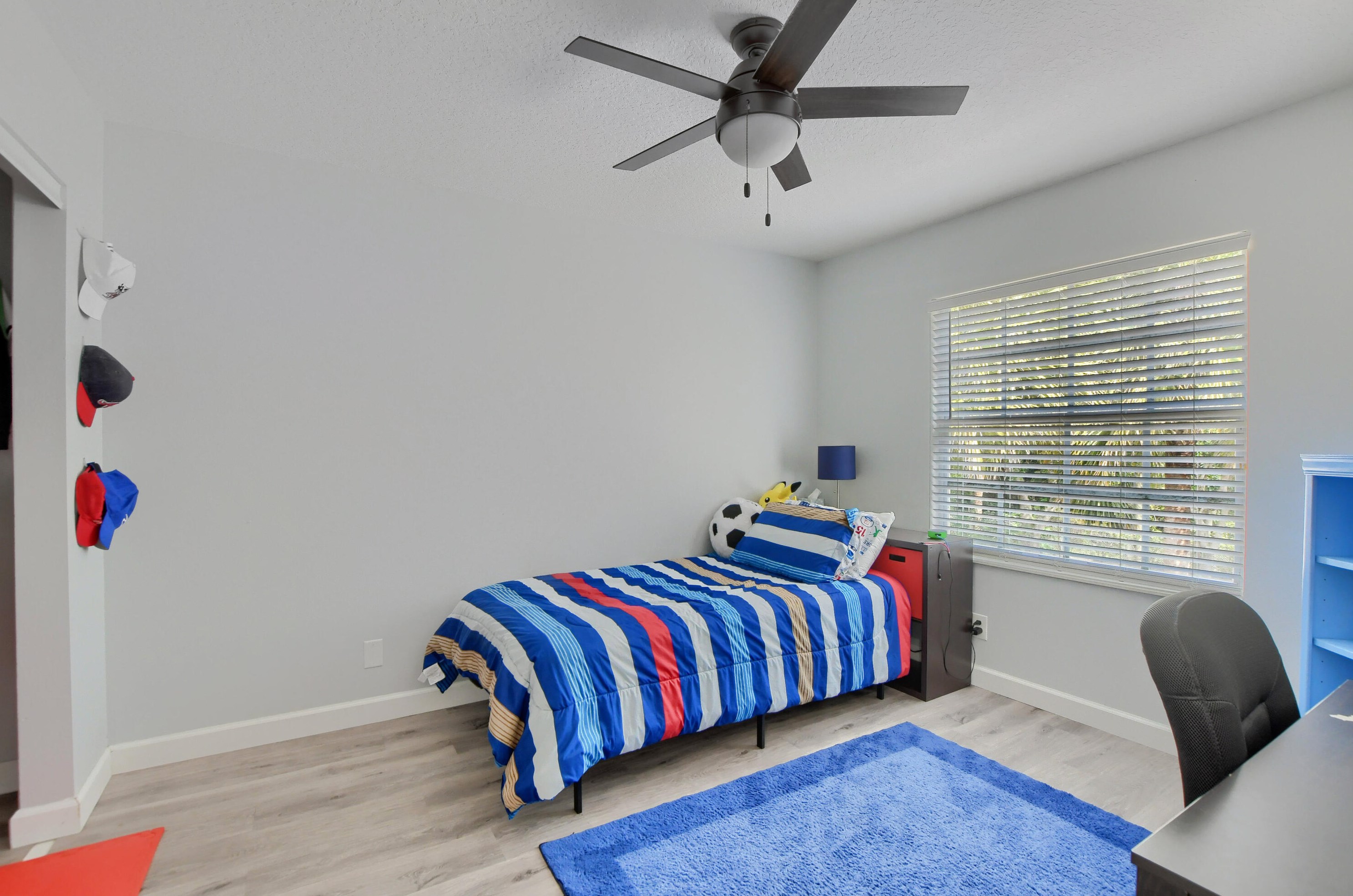 10126 Boca Palm Dr, Boca Raton FL  33498-1516 exterior