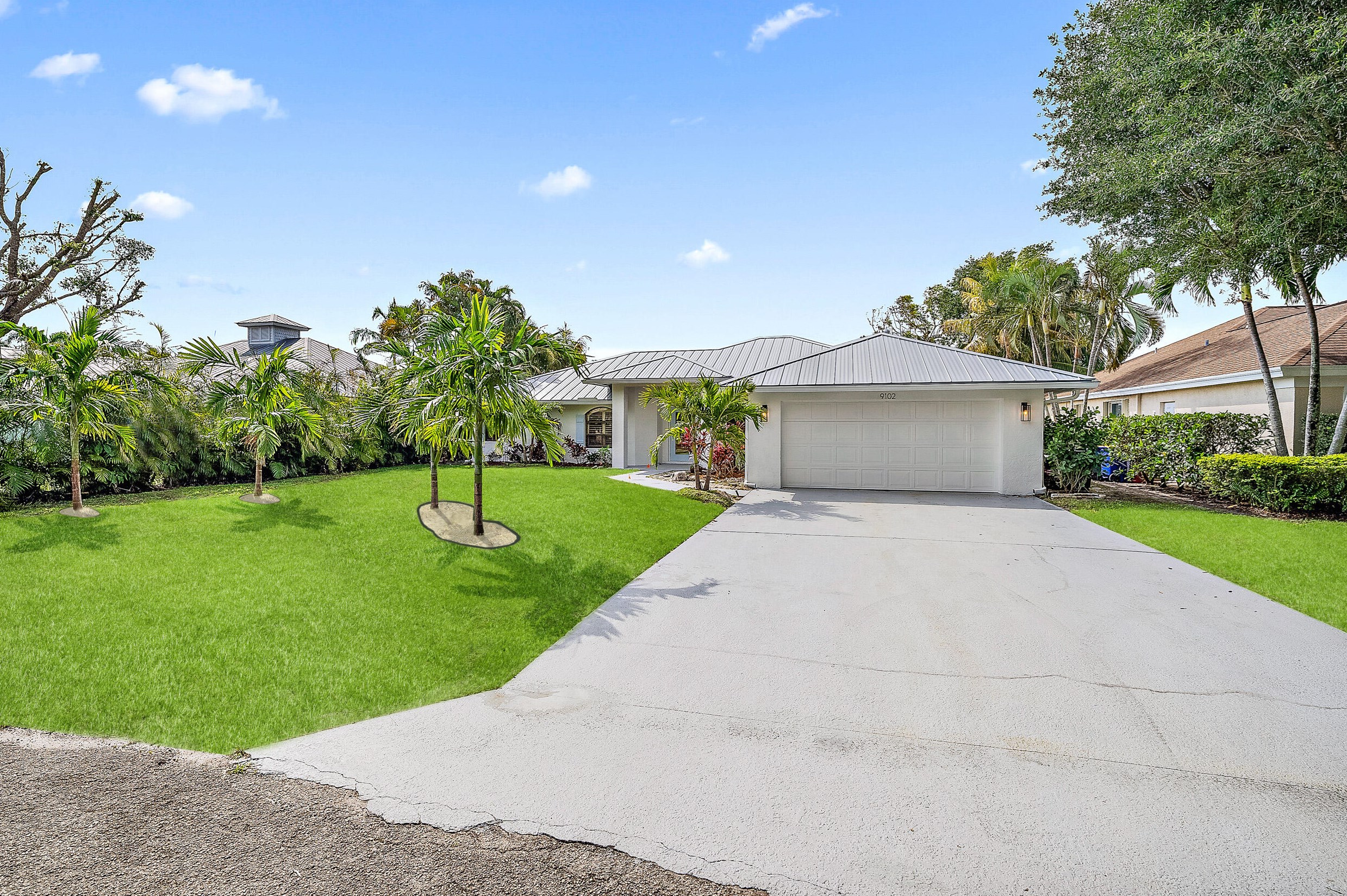 9102 Pomona St, Hobe Sound FL  33455-5524 exterior