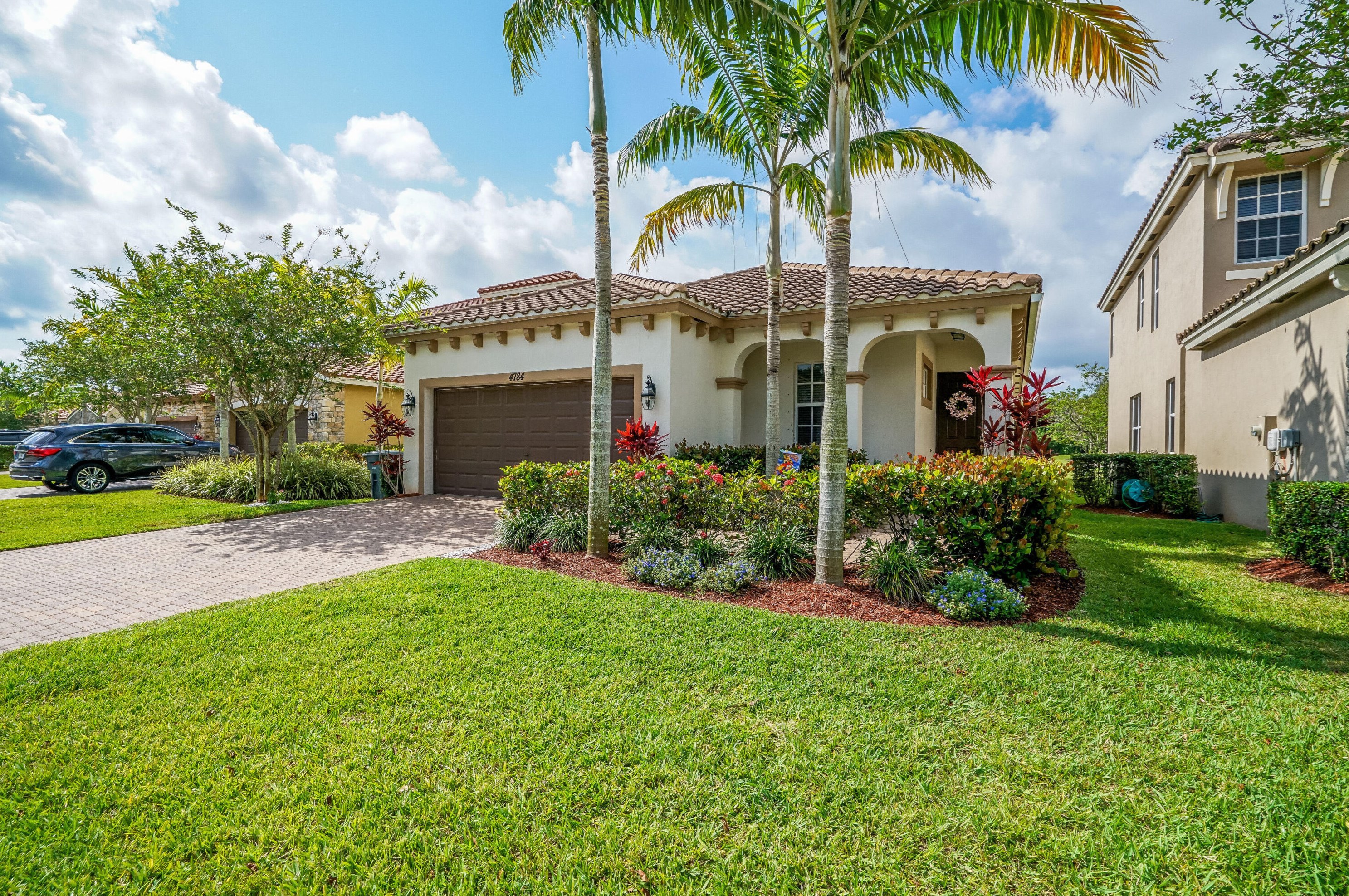 4784 Capital Dr, Lake Worth FL  33463-8185 exterior