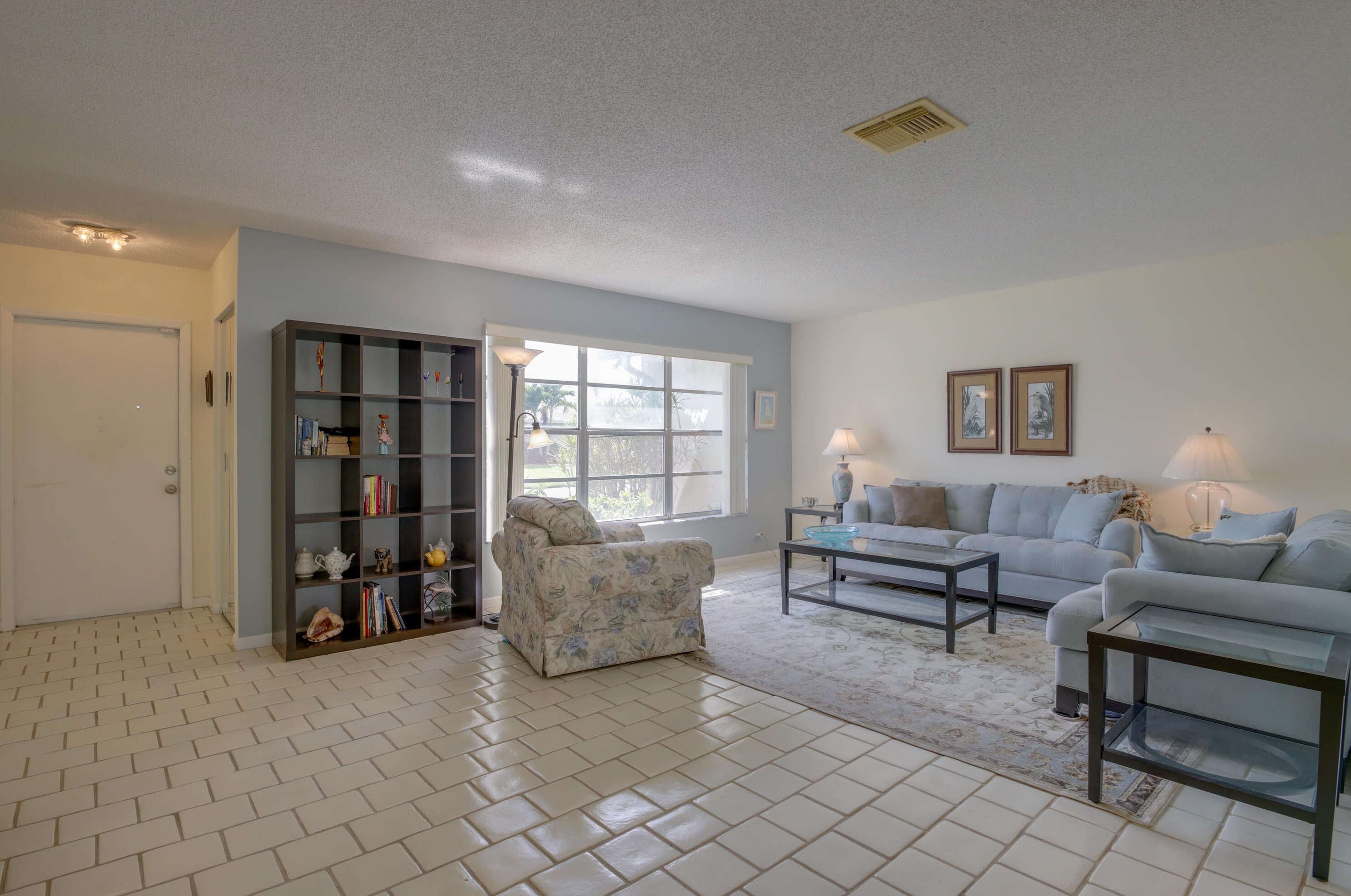 6301 Summer Sky Ln, Lake Worth, FL 33463-3816
