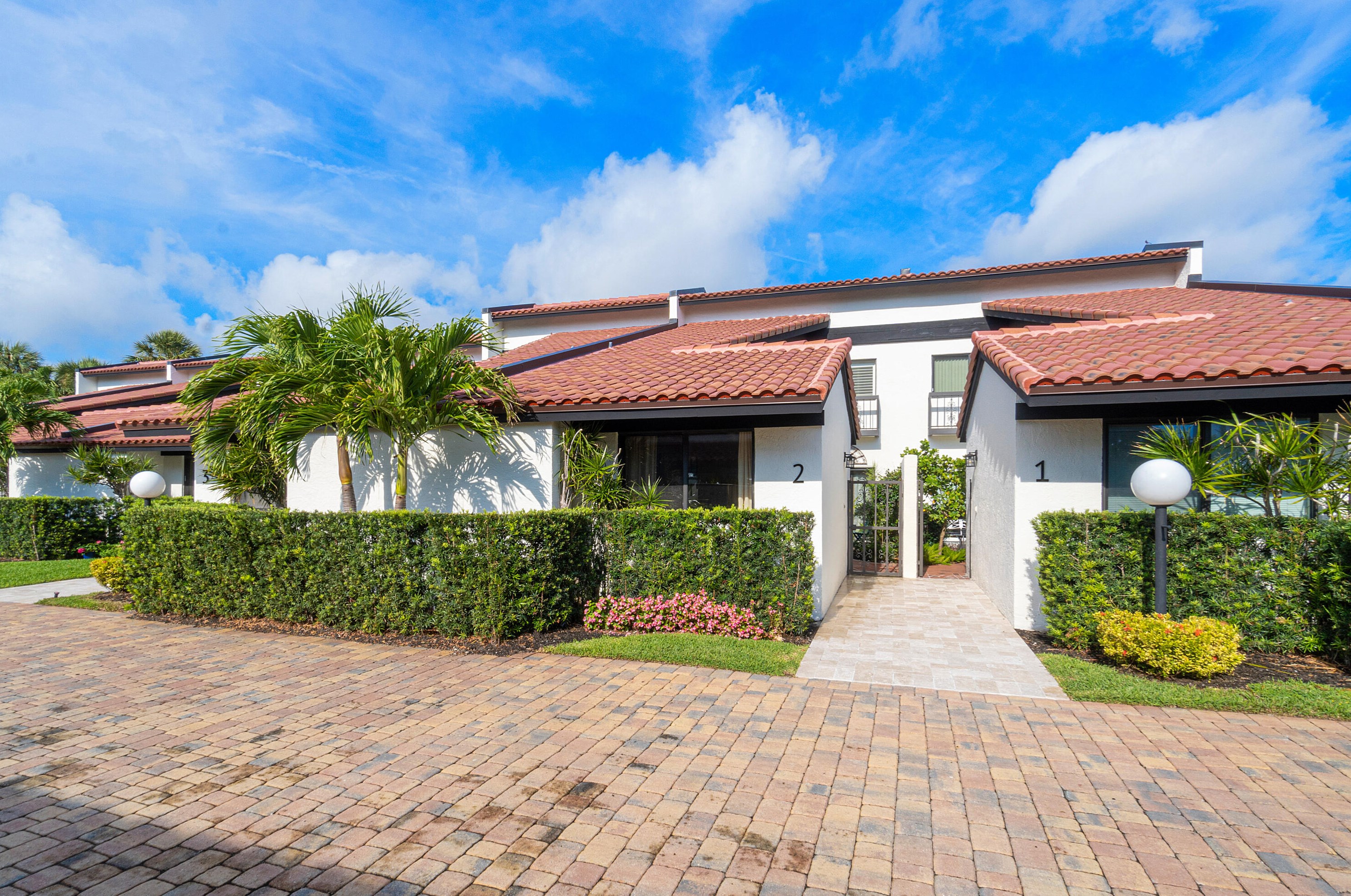 3474 S Ocean Blvd #2, Palm Beach, FL 33480