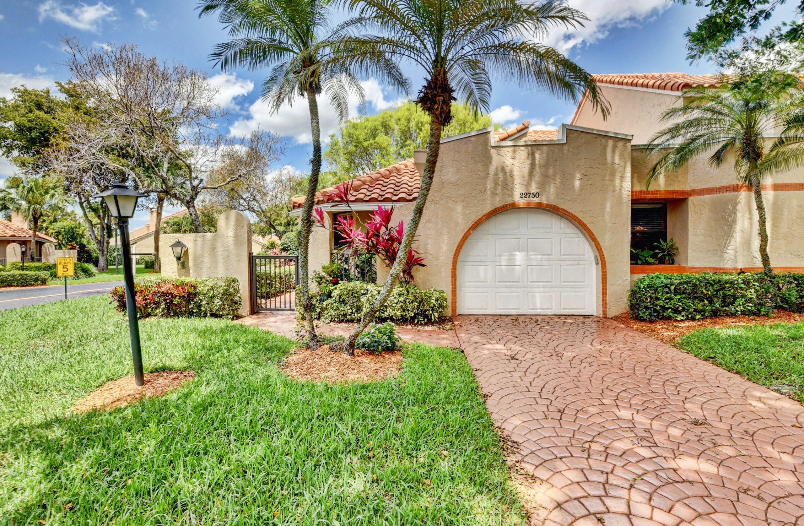 22750 Meridiana Dr, Boca Raton, FL 33433-6307