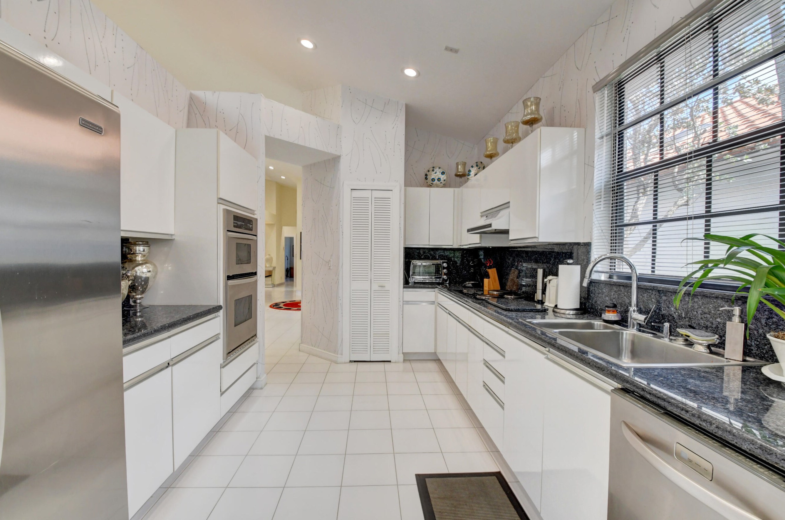 5879 21 Way, Boca Raton FL 33496-3457 exterior