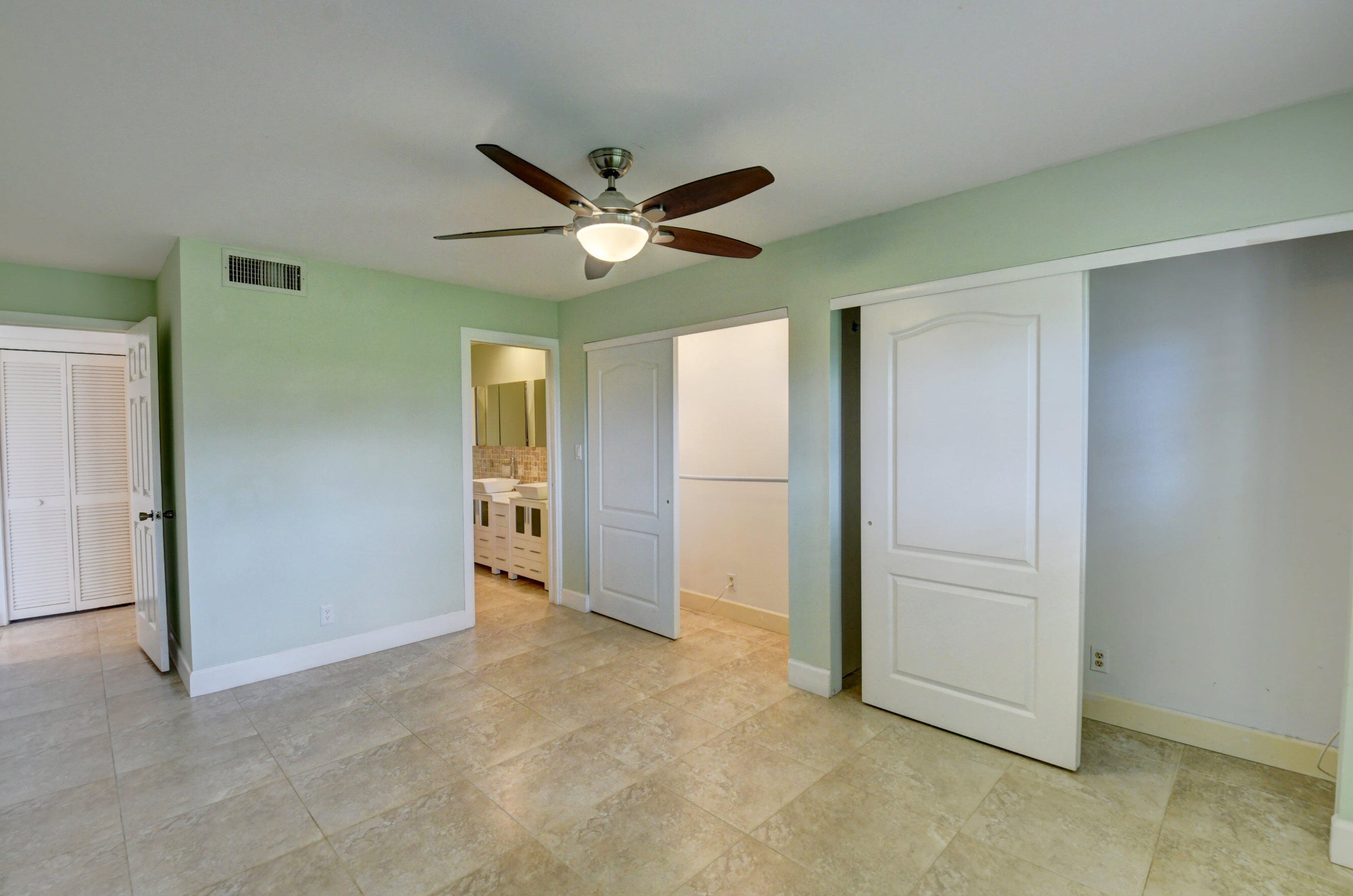 6802 Tiburon Cir, Boca Raton FL 33433-5036 exterior