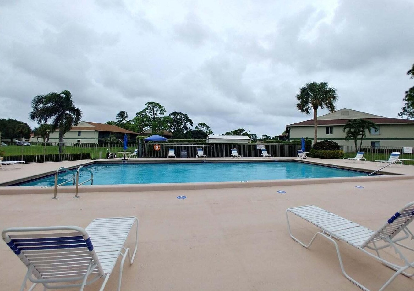 6258 Chasewood Dr, Jupiter, FL 33458-5804