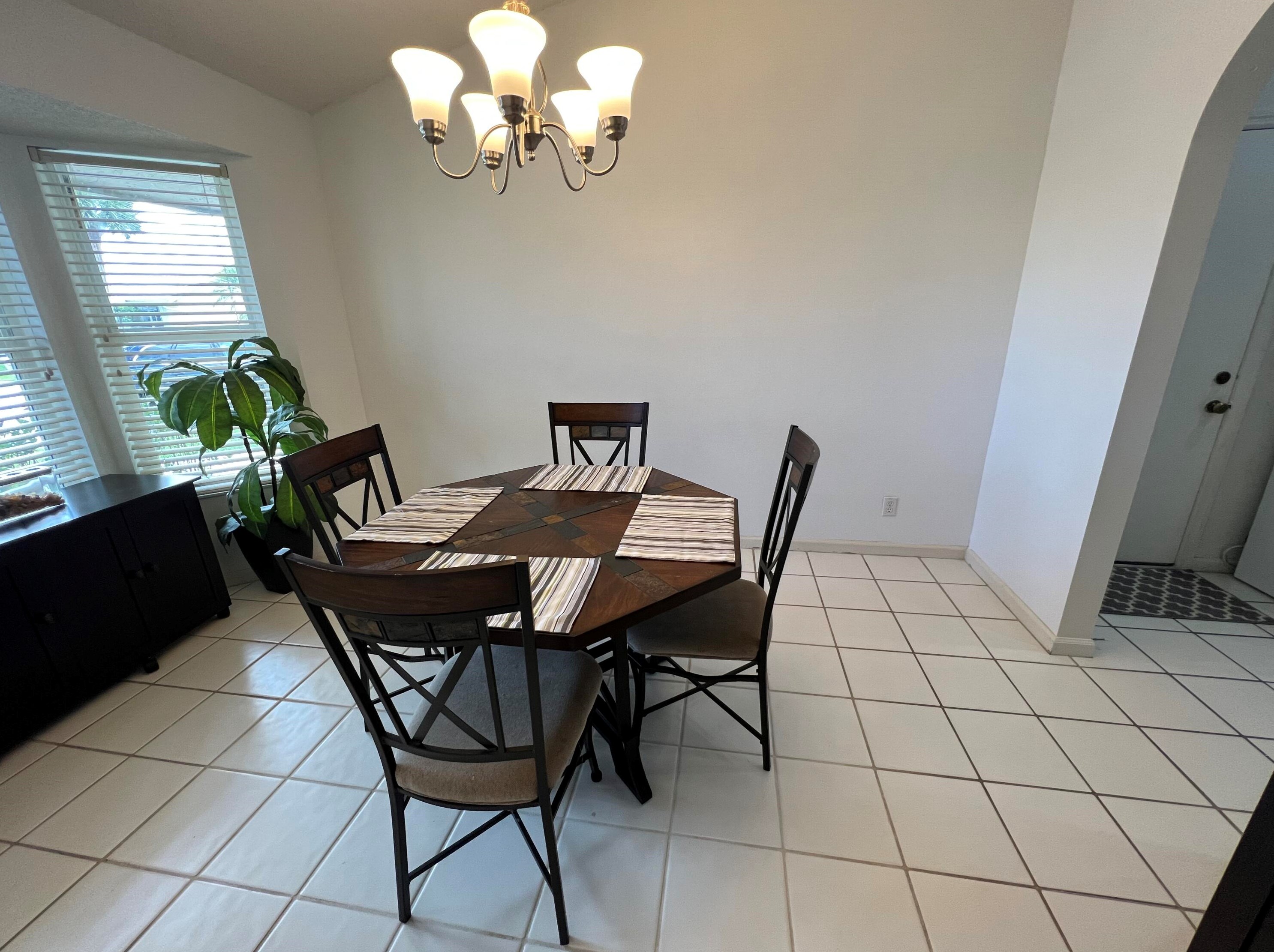 7312 Heathley Dr, Lake Worth FL  33467-7729 exterior