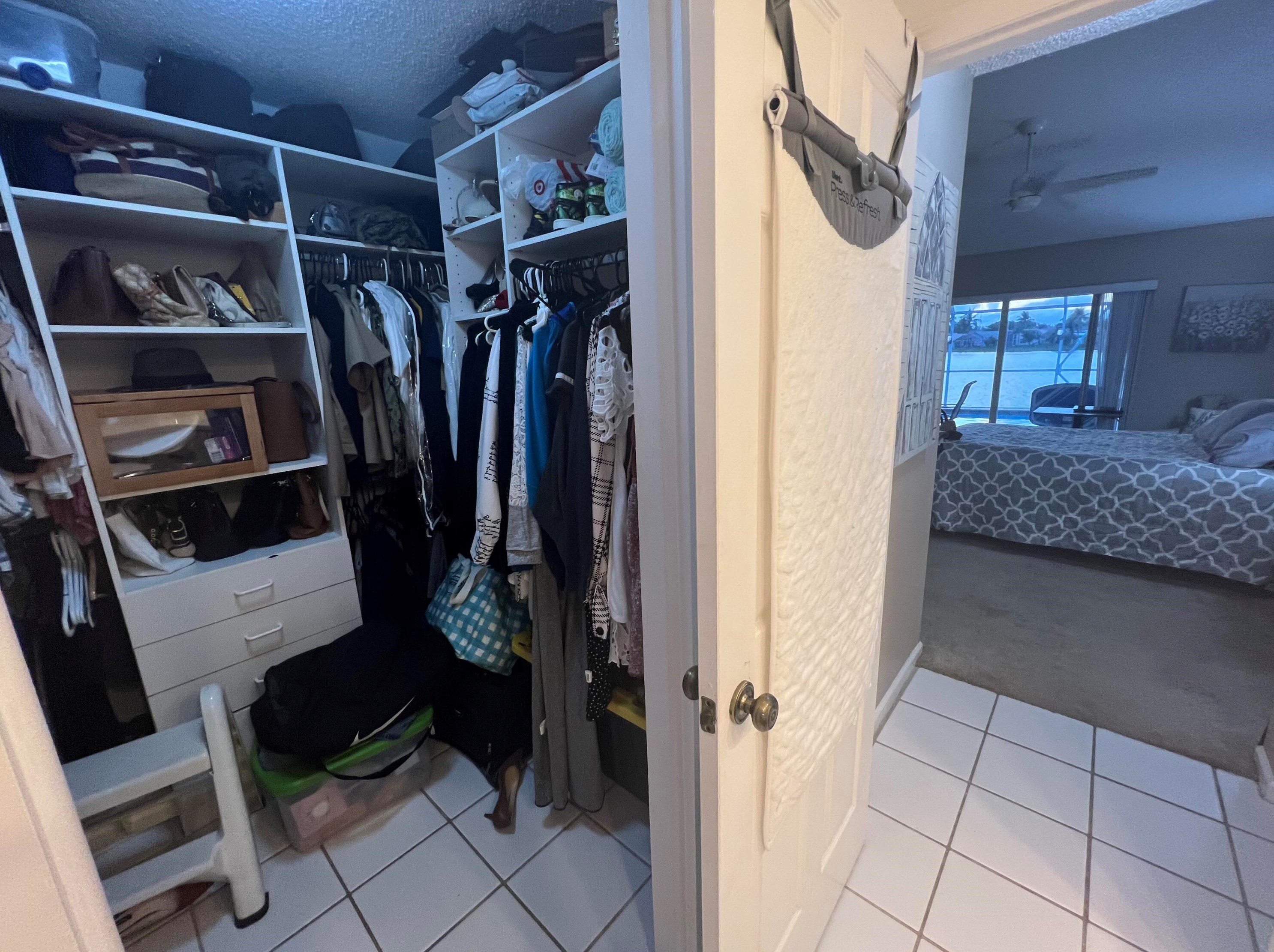 7312 Heathley Dr, Lake Worth FL  33467-7729 exterior