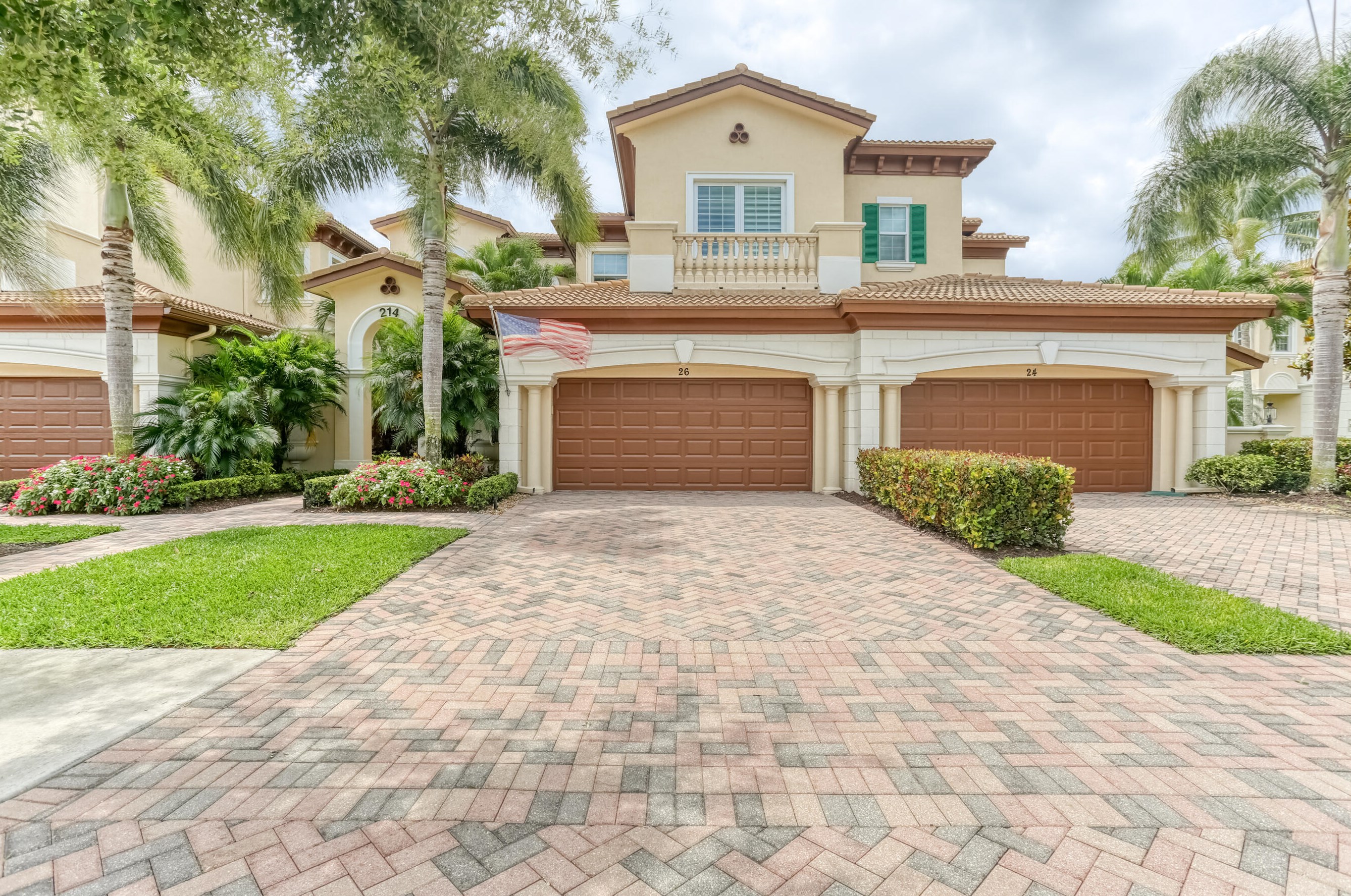 214 Tresana Blvd, Jupiter, FL 33478-5442