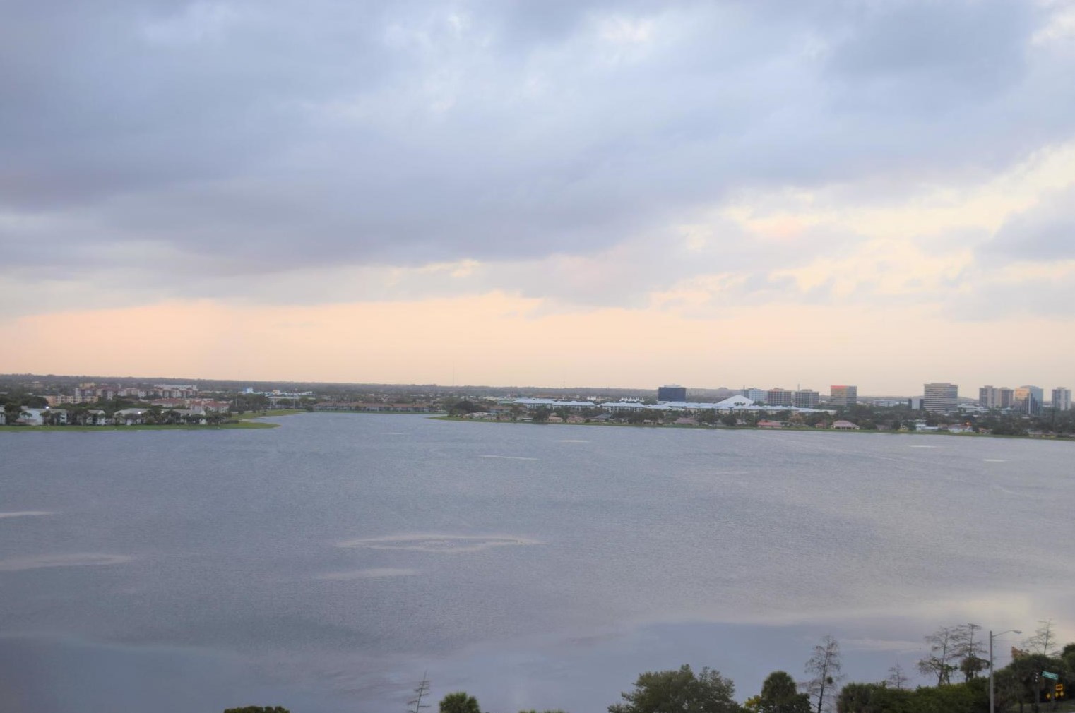 616 Clearwater Park Rd #909, West Palm Beach, FL 33401
