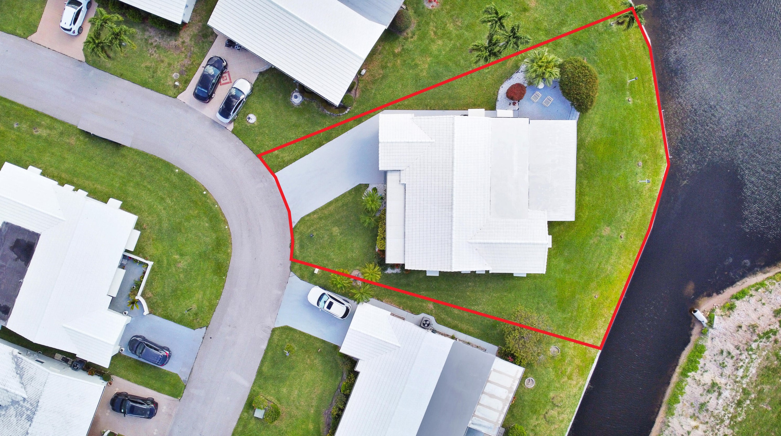 1588 14th Ave, Boynton Beach, FL 33426-5807