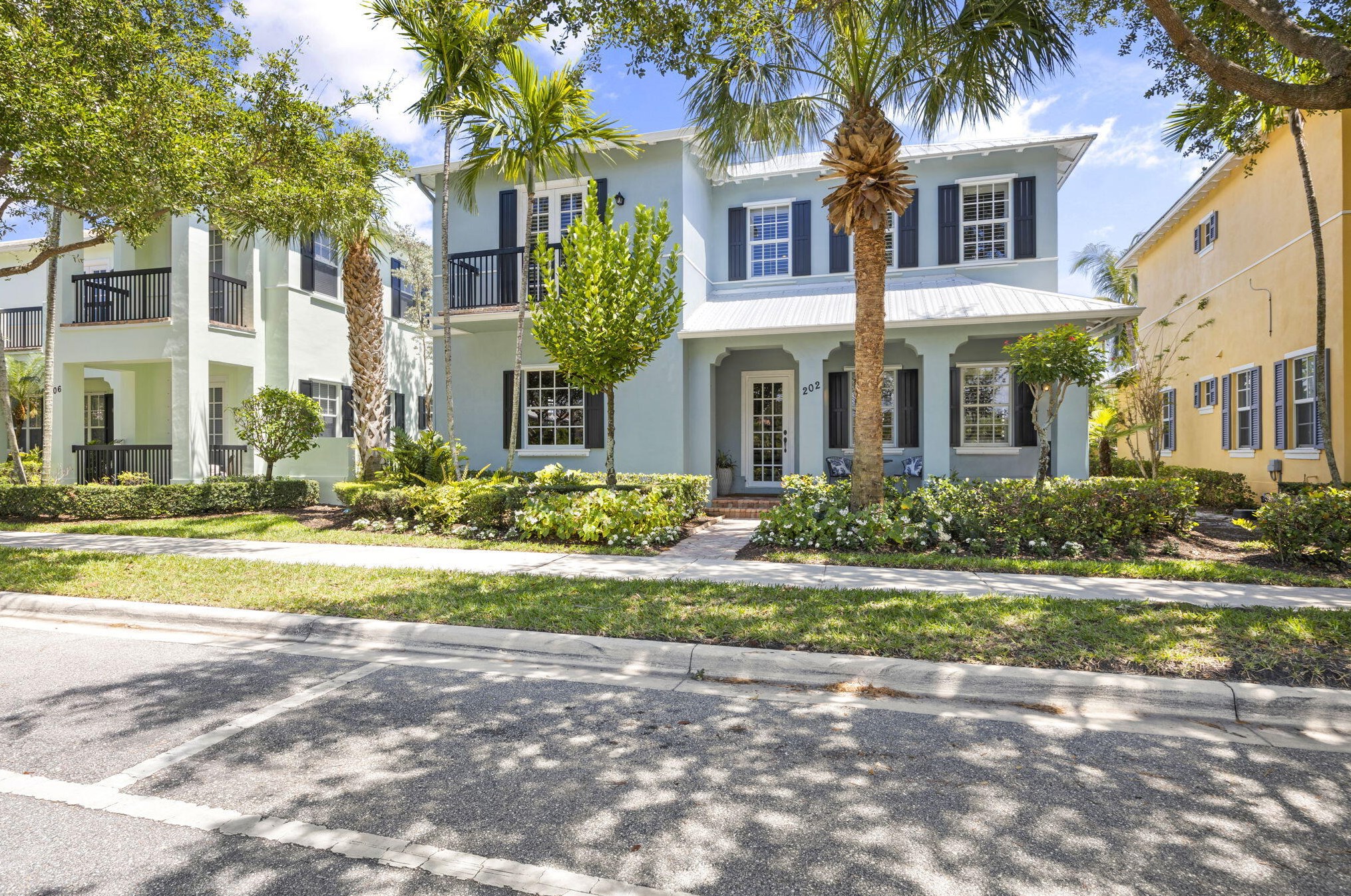202 Botanica Dr, Jupiter FL  33458-7120 exterior