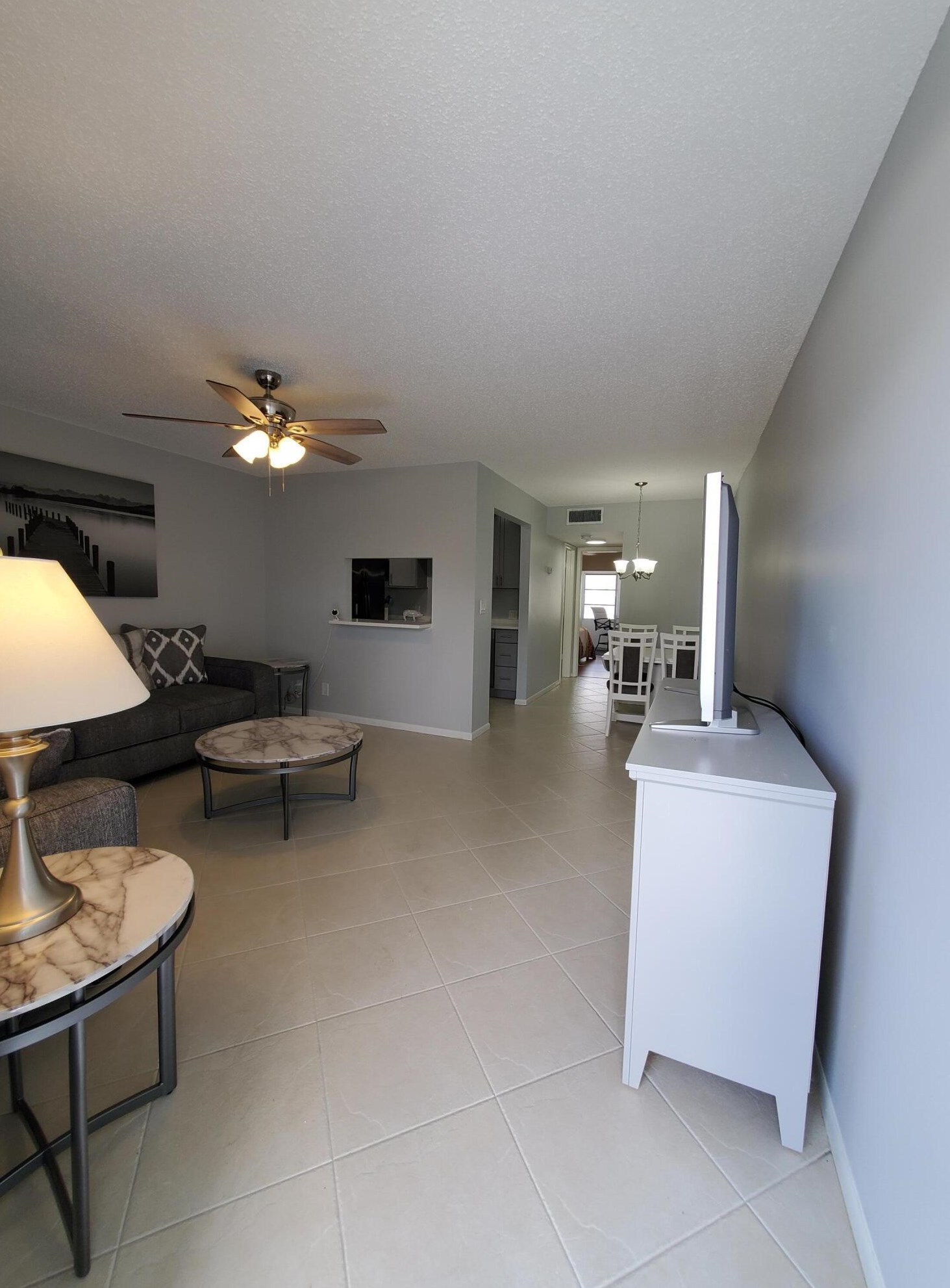 2480 Lake Osborne Dr #203, Lake Worth, FL 33461