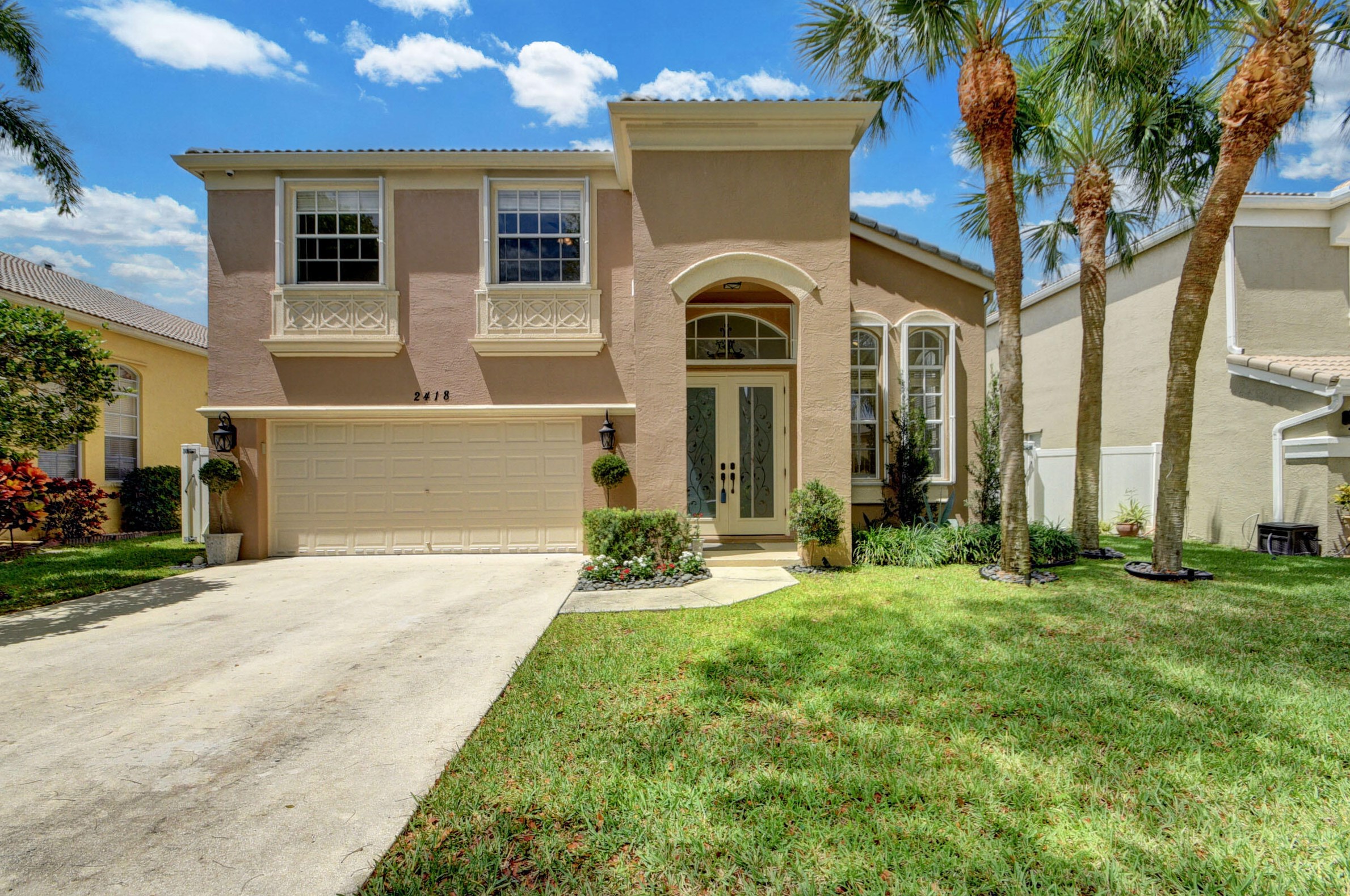 2418 Westmont Dr, West Palm Beach, FL 33411