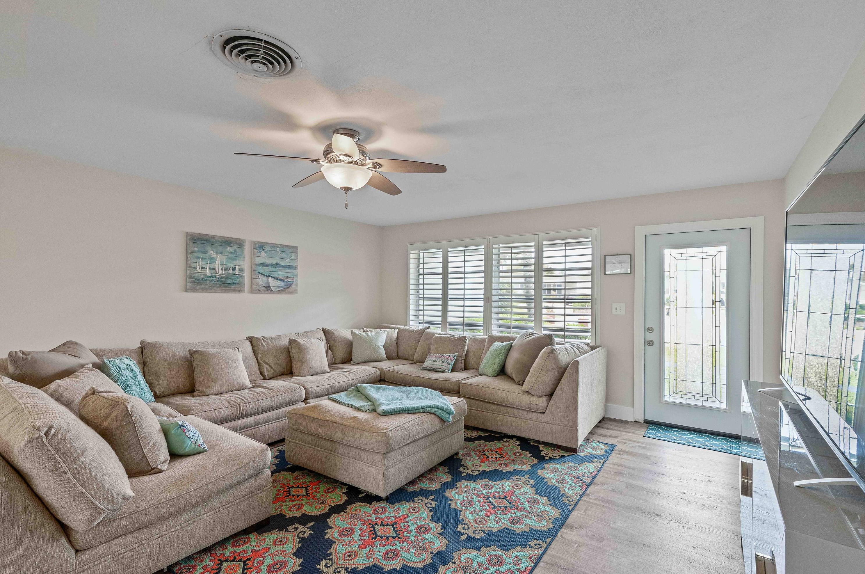 655 Kingfish Pl, West Palm Beach, FL 33408