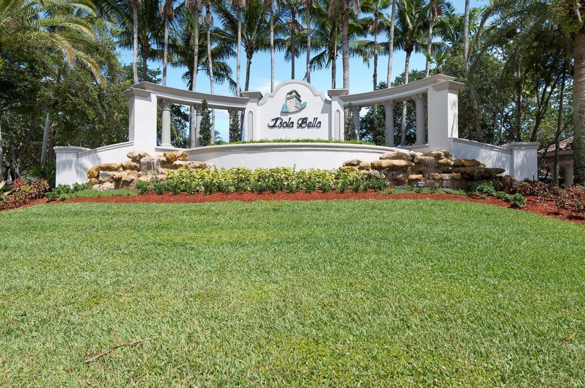 7308 Viale Sonata, Lake Worth, FL 33467-5230