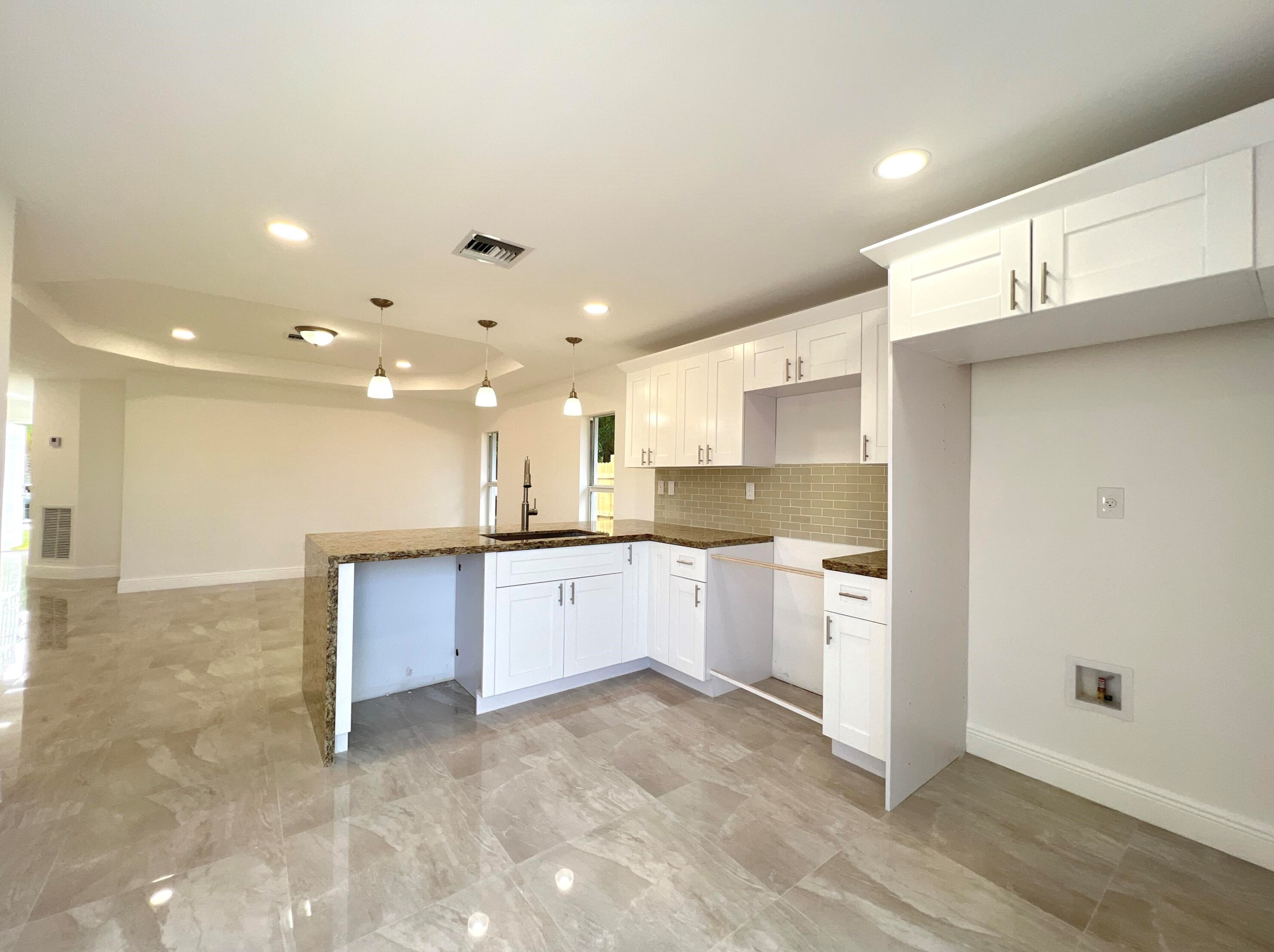 7838 Terrace Rd, Lake Worth FL  33462-6146 exterior
