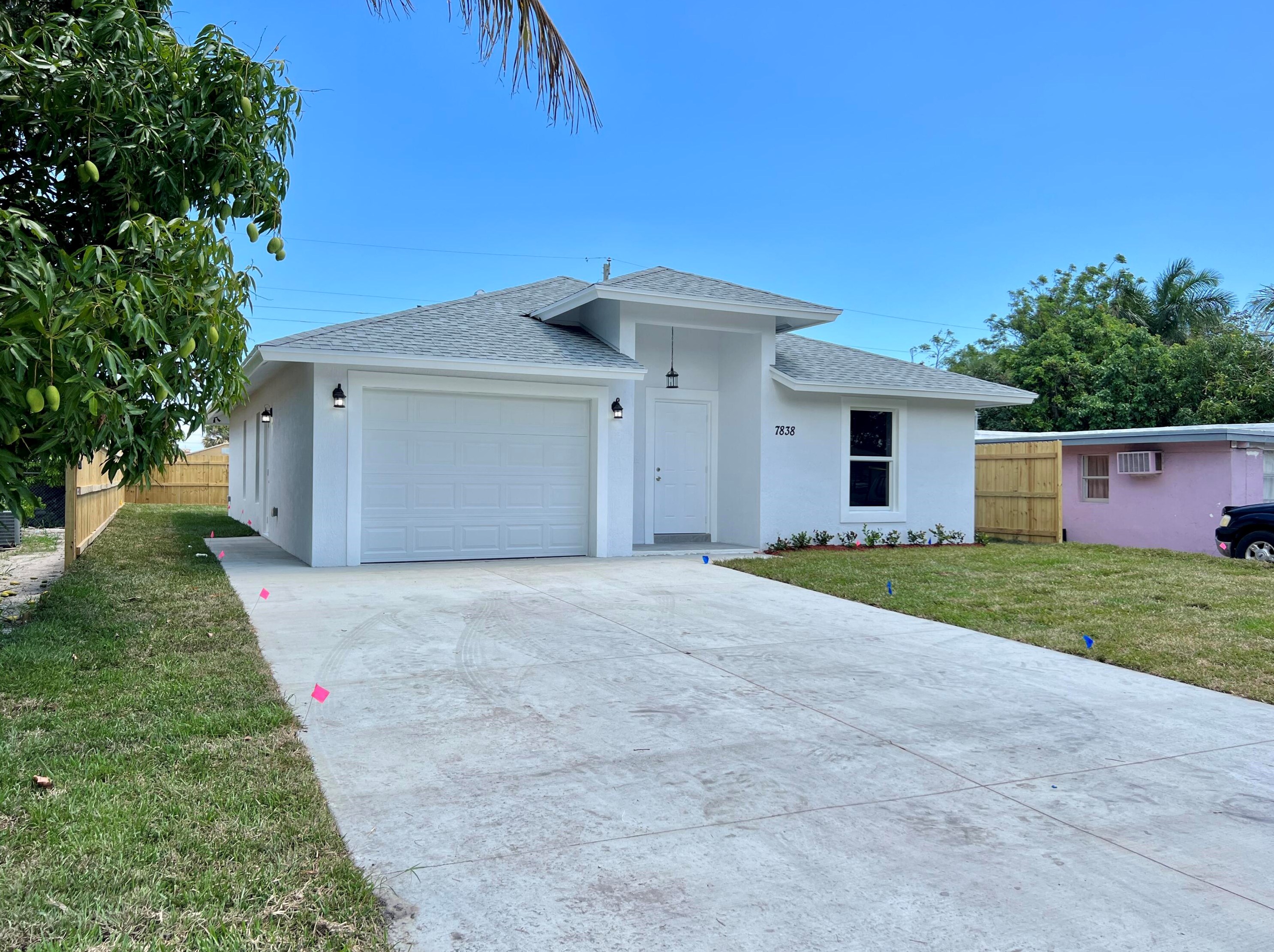 7838 Terrace Rd, Lake Worth FL  33462-6146 exterior