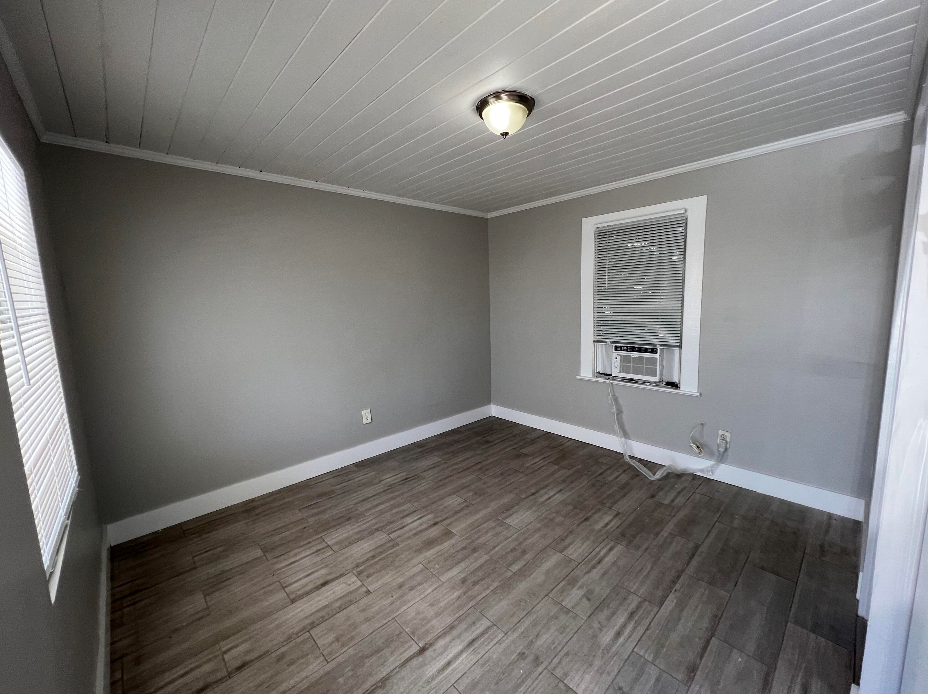 2843 Forest Hill Blvd #6, West Palm Beach, FL 33406