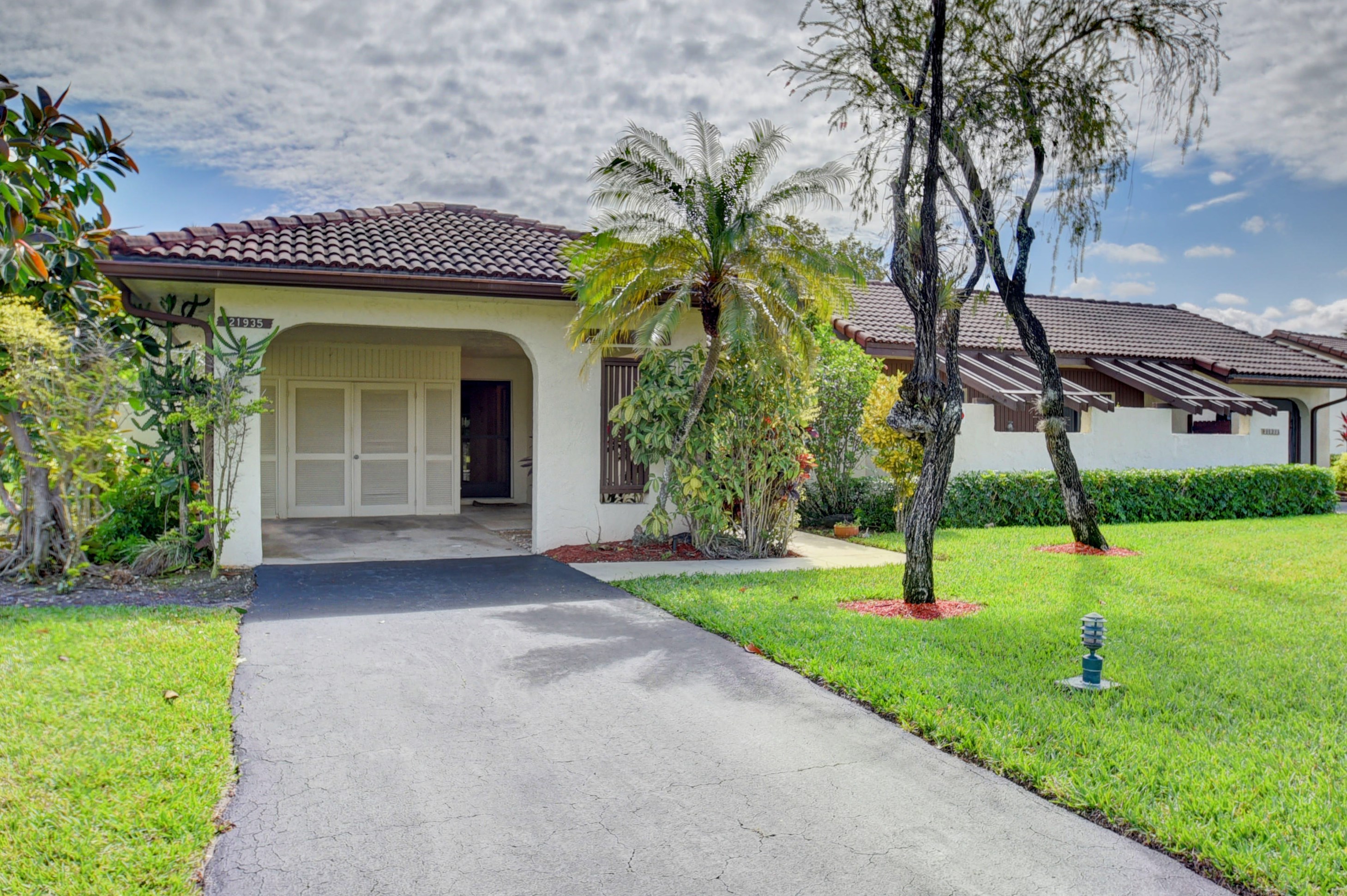 21935 Arriba Real, Boca Raton, FL 33433-3143