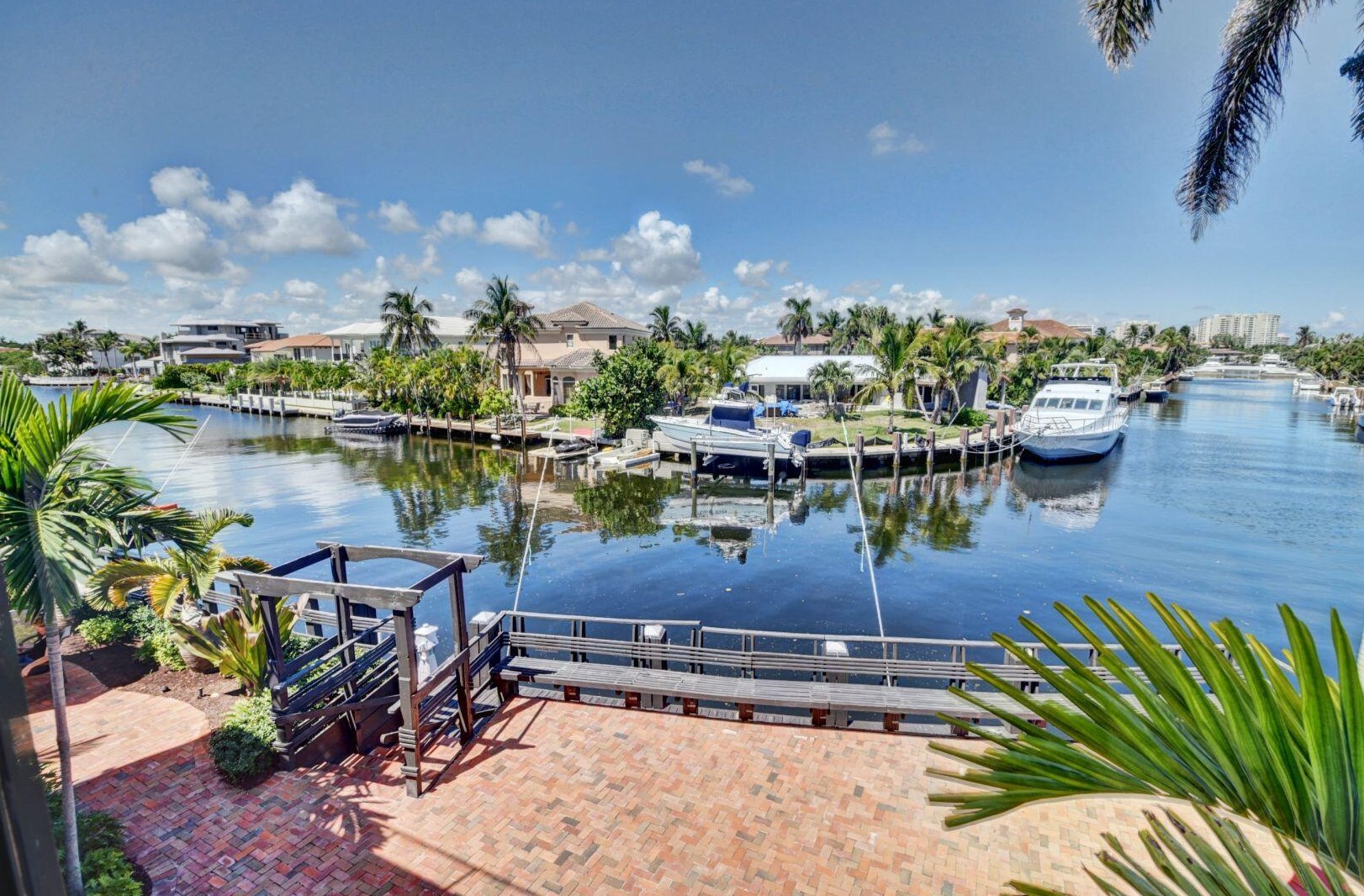 1121 Bel Air Dr Apt 4, Boca Raton, FL 33487