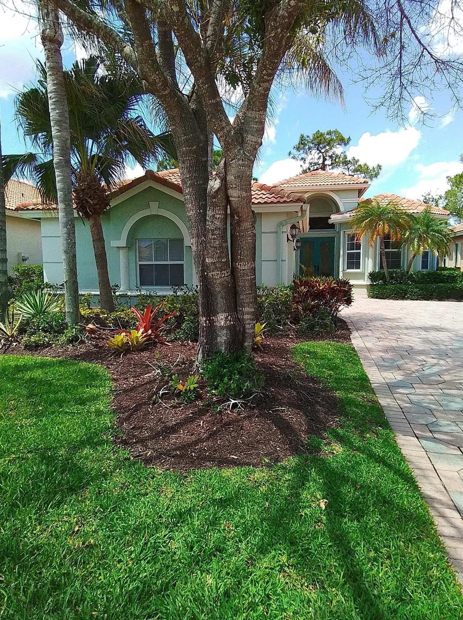 8331 Muirfield Way, Fort Pierce, FL 34986