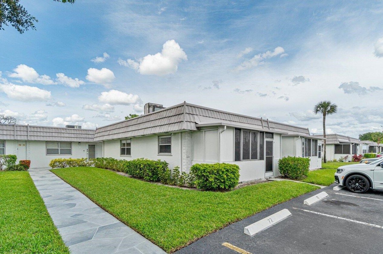 70 Valencia C, Delray Beach, FL 33446