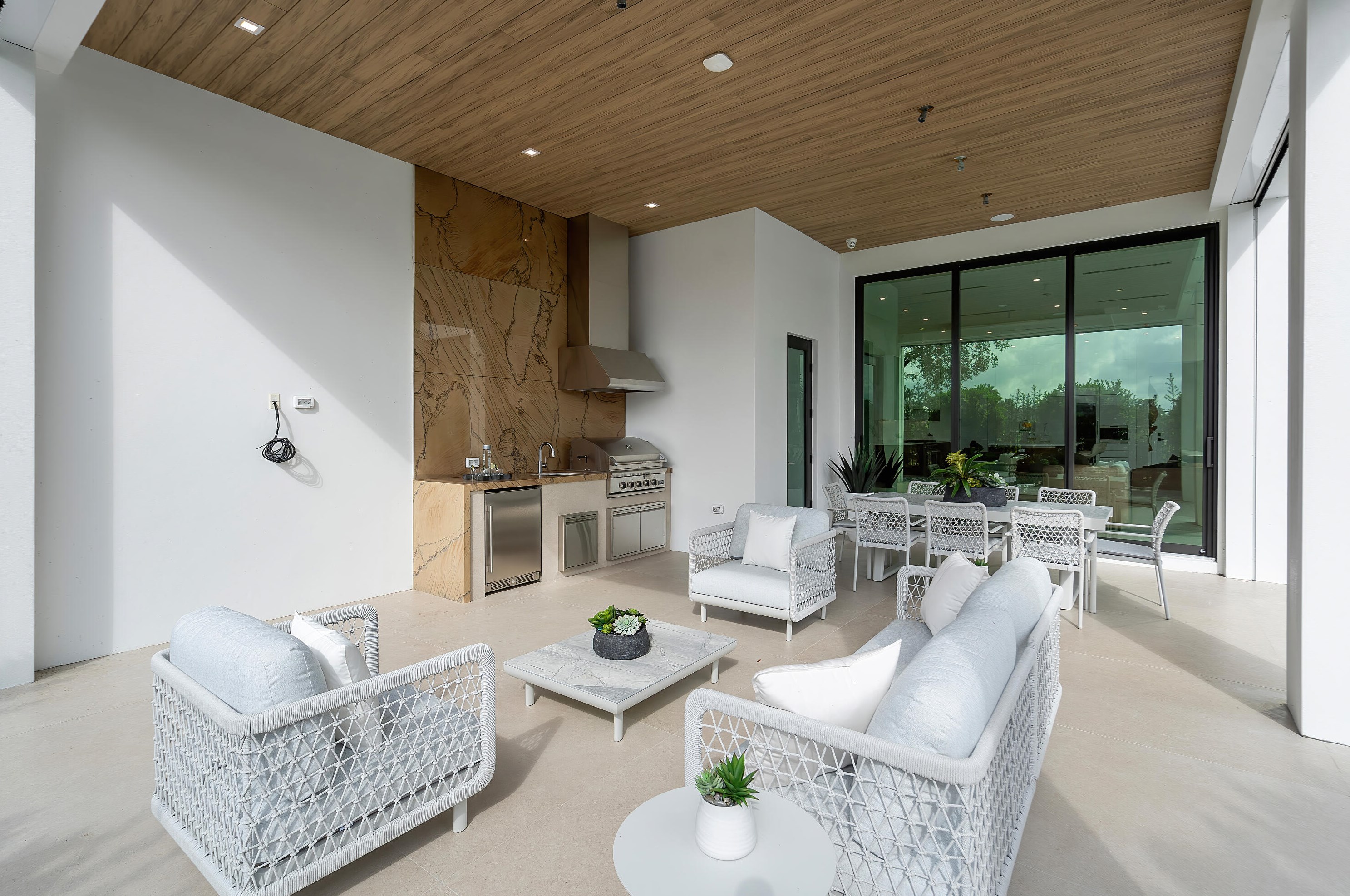 17137 Northway Cir, Boca Raton FL  33496-5908 exterior