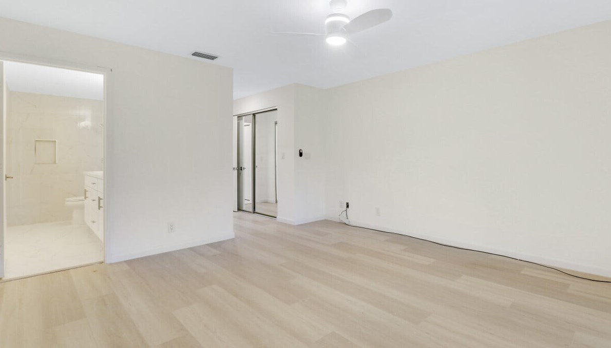 8273 Springtree Rd, Boca Raton FL 33496-5112 exterior