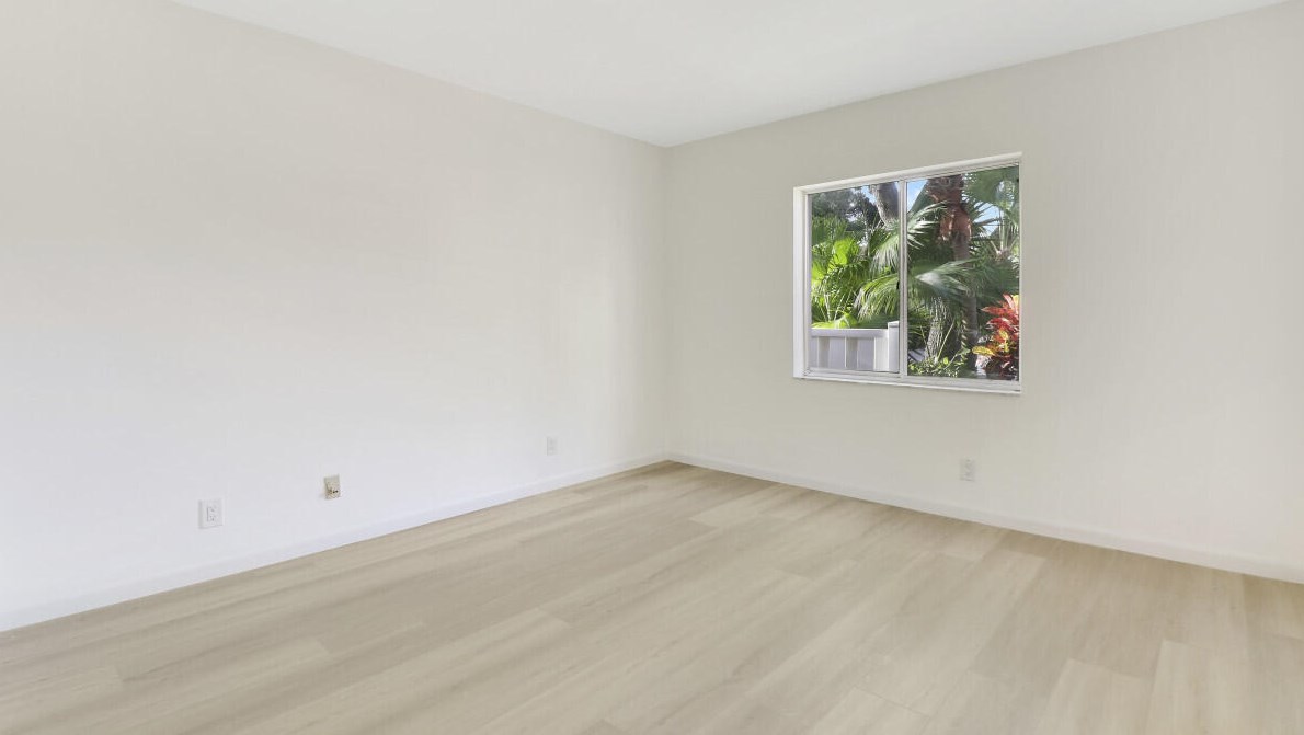 8273 Springtree Rd, Boca Raton FL 33496-5112 exterior