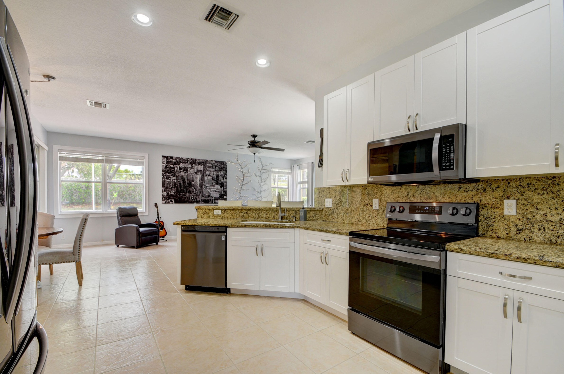 7043 Via Leonardo, Lake Worth FL  33467-5236 exterior